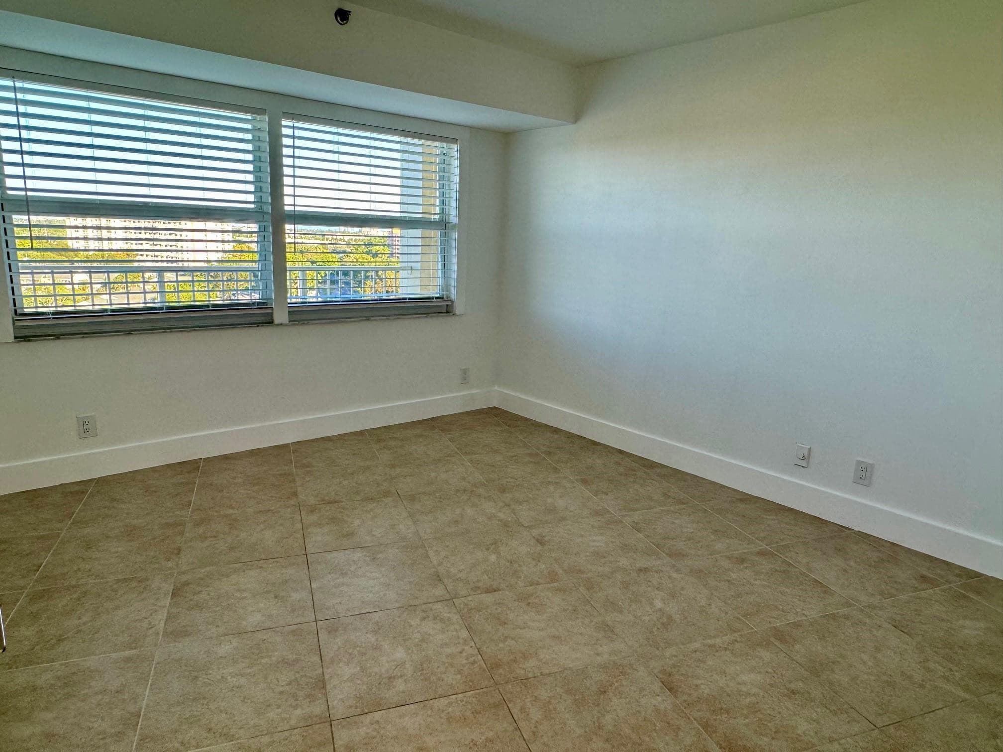 3095 N Course Drive, Pompano Beach, FL 33069 — photo 20 of 47