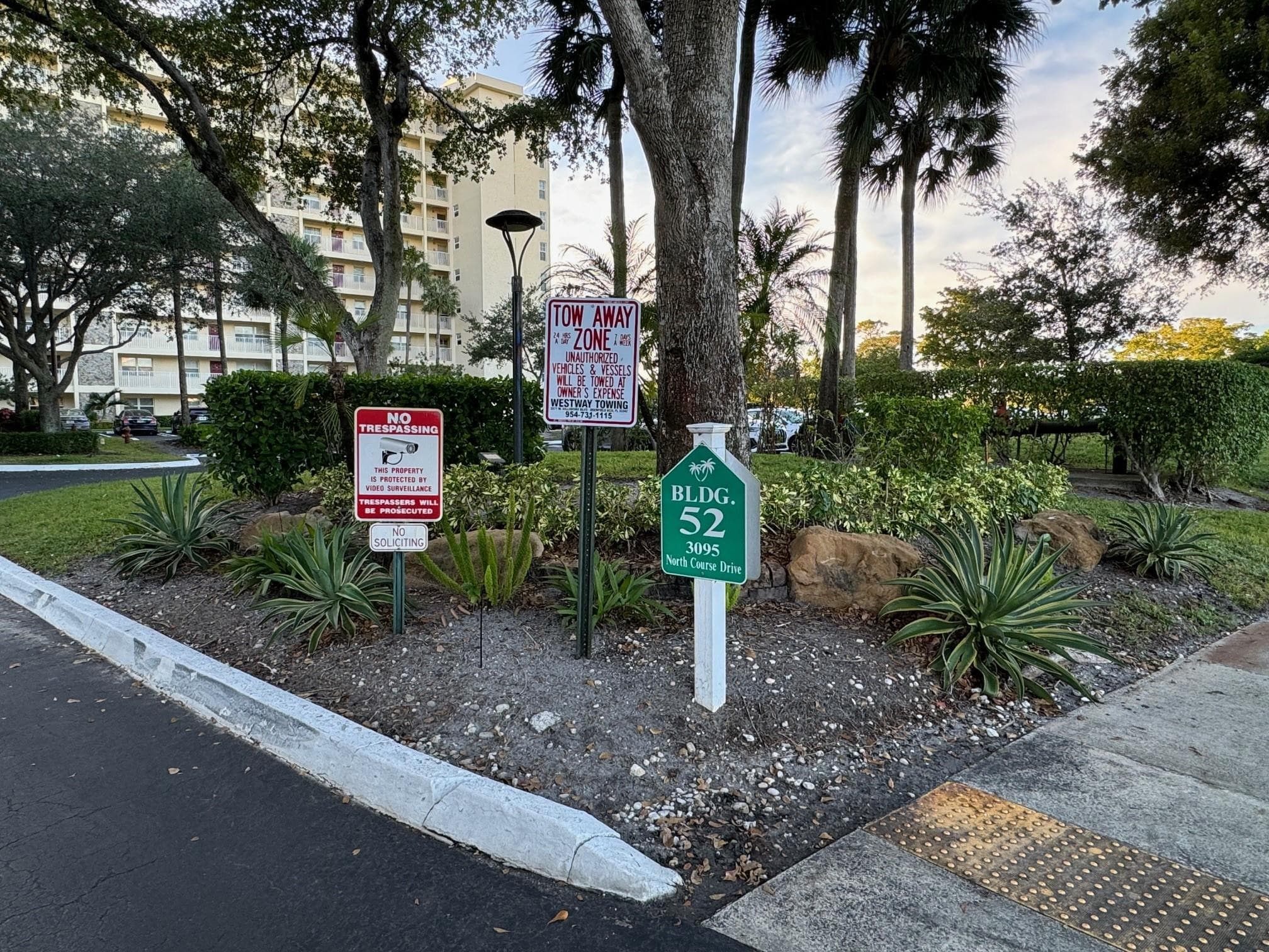 3095 N Course Drive, Pompano Beach, FL 33069 — photo 39 of 47