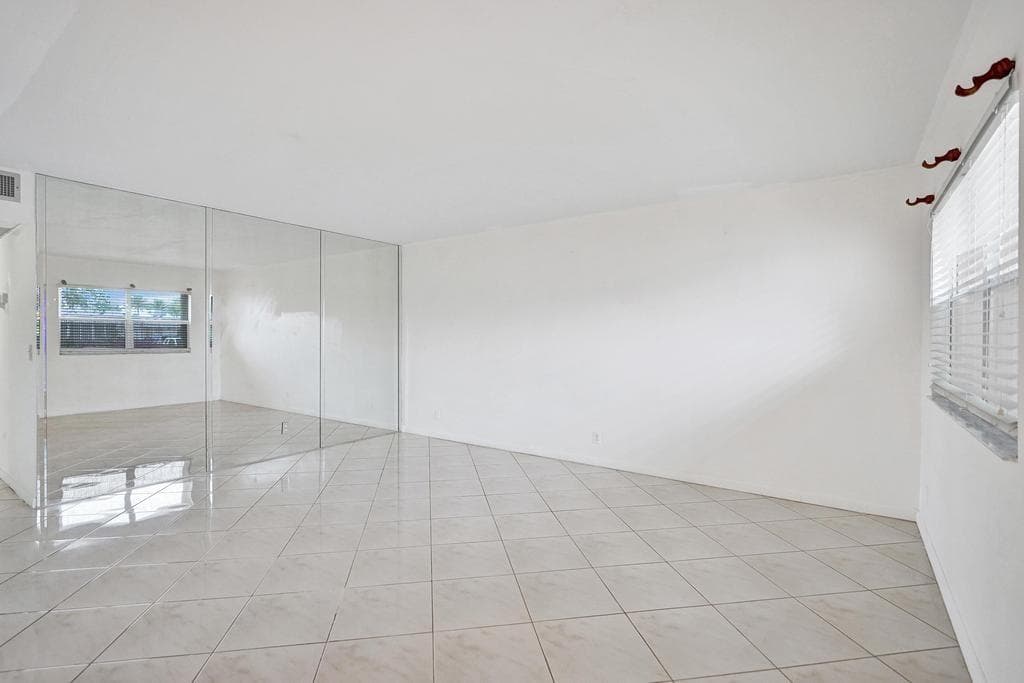 108 Valencia Boulevard E108, Delray Beach, FL 33446 — photo 32 of 36