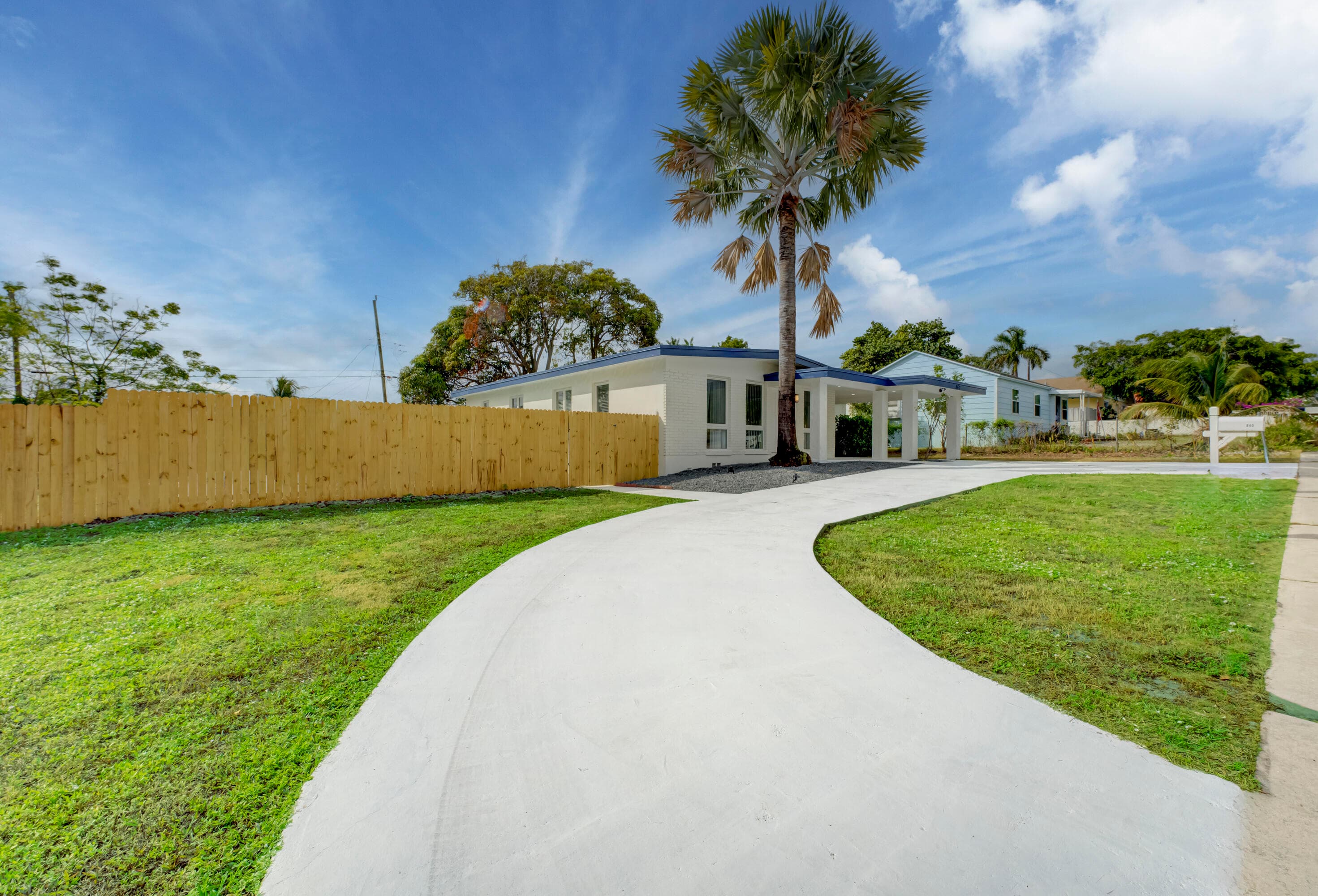 840 Bradley Street, West Palm Beach, FL 33405 — photo 32 of 35