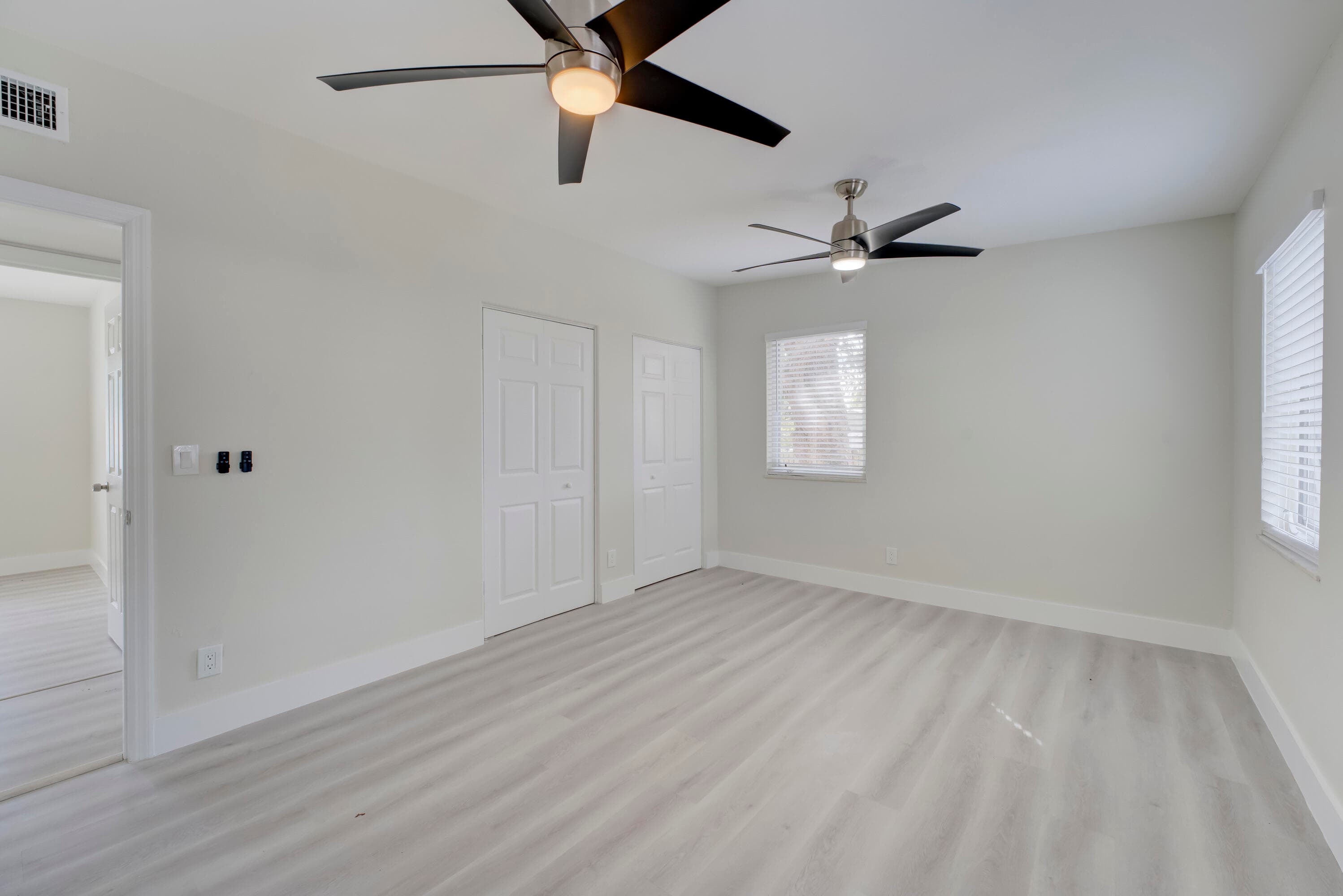 840 Bradley Street, West Palm Beach, FL 33405 — photo 12 of 35