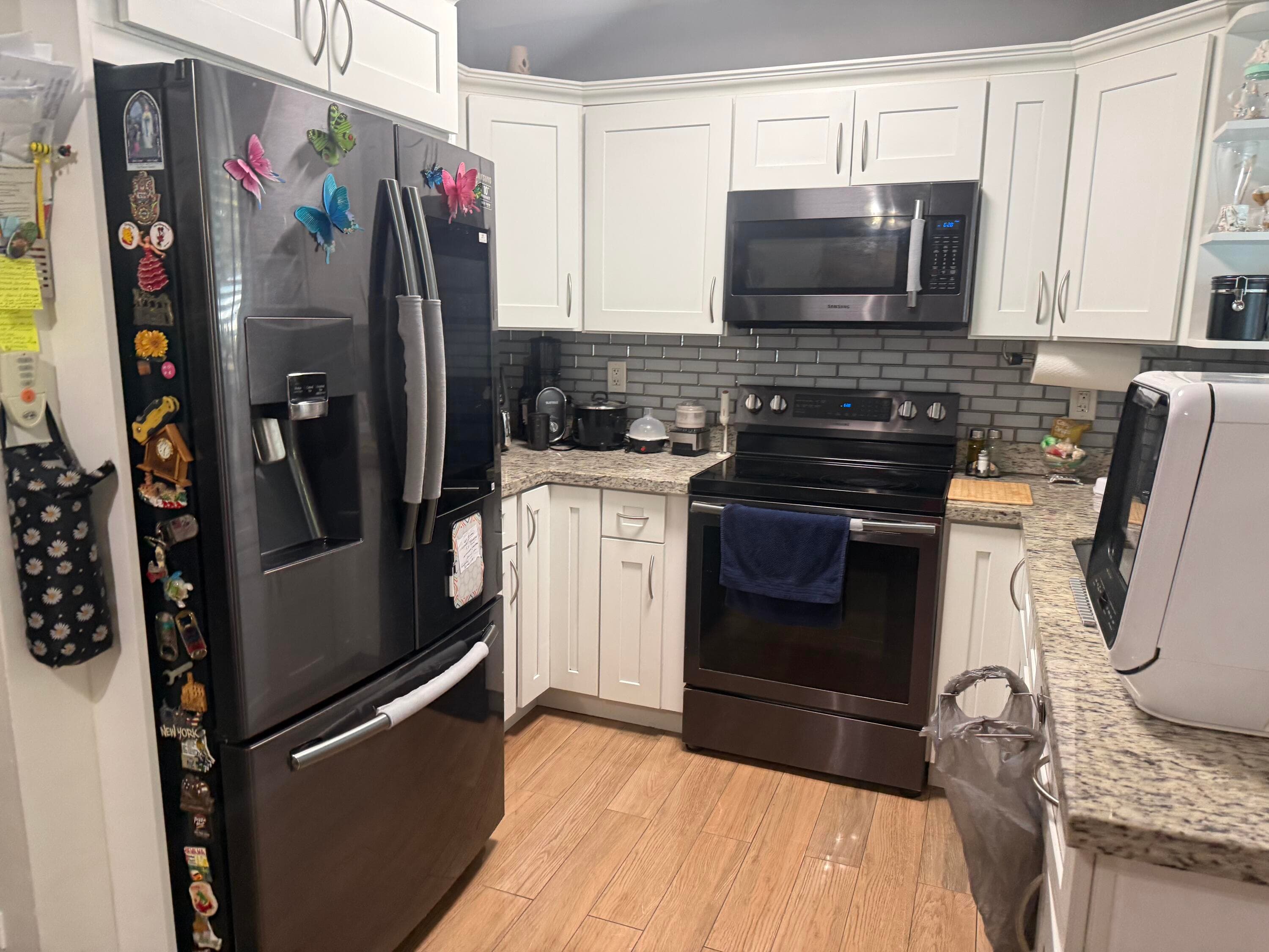 1070 NE 158th Street, North Miami Beach, FL 33162 — photo 1 of 11
