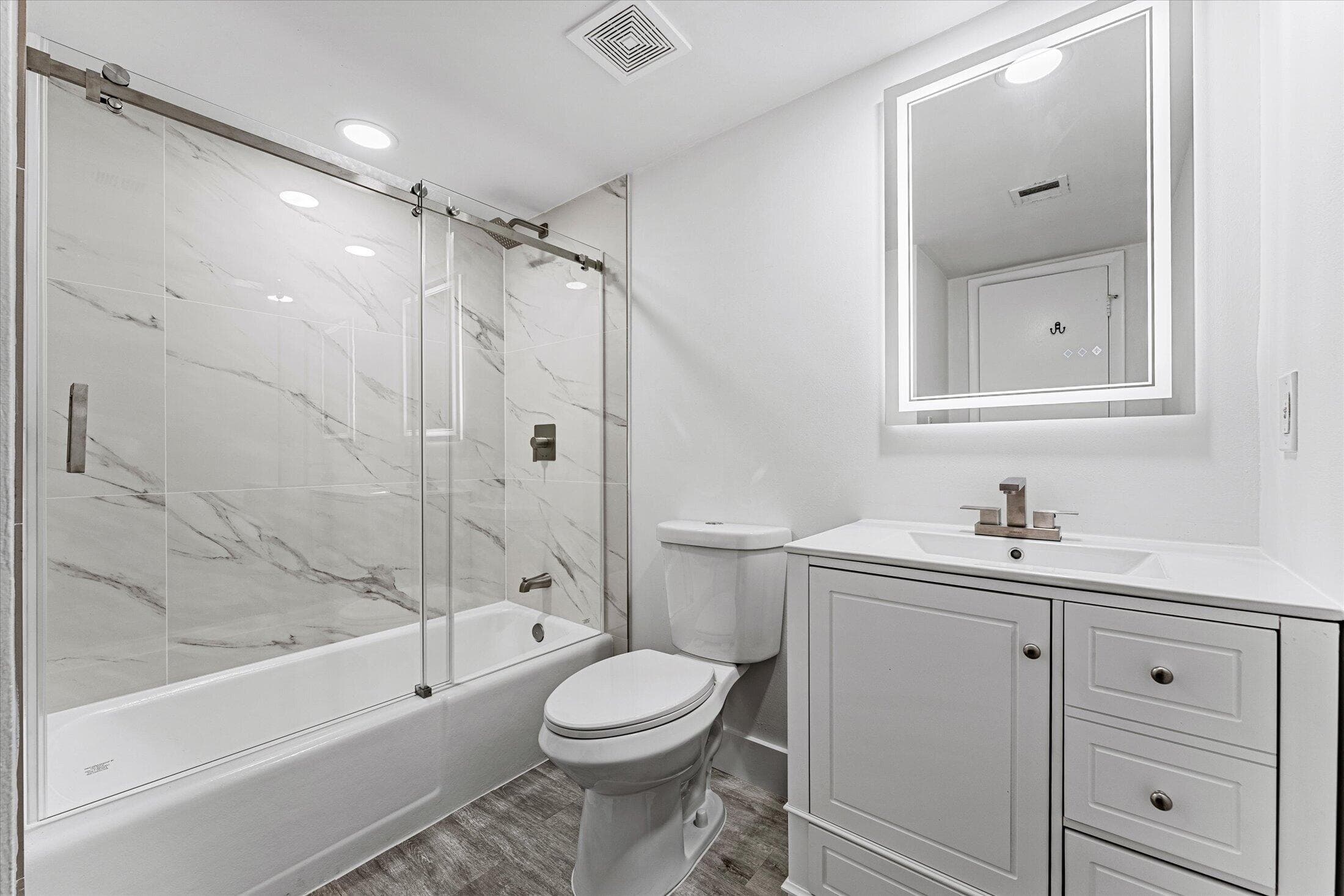200 W Jacaranda Country Club Drive 3c, Plantation, FL 33324 — photo 23 of 40