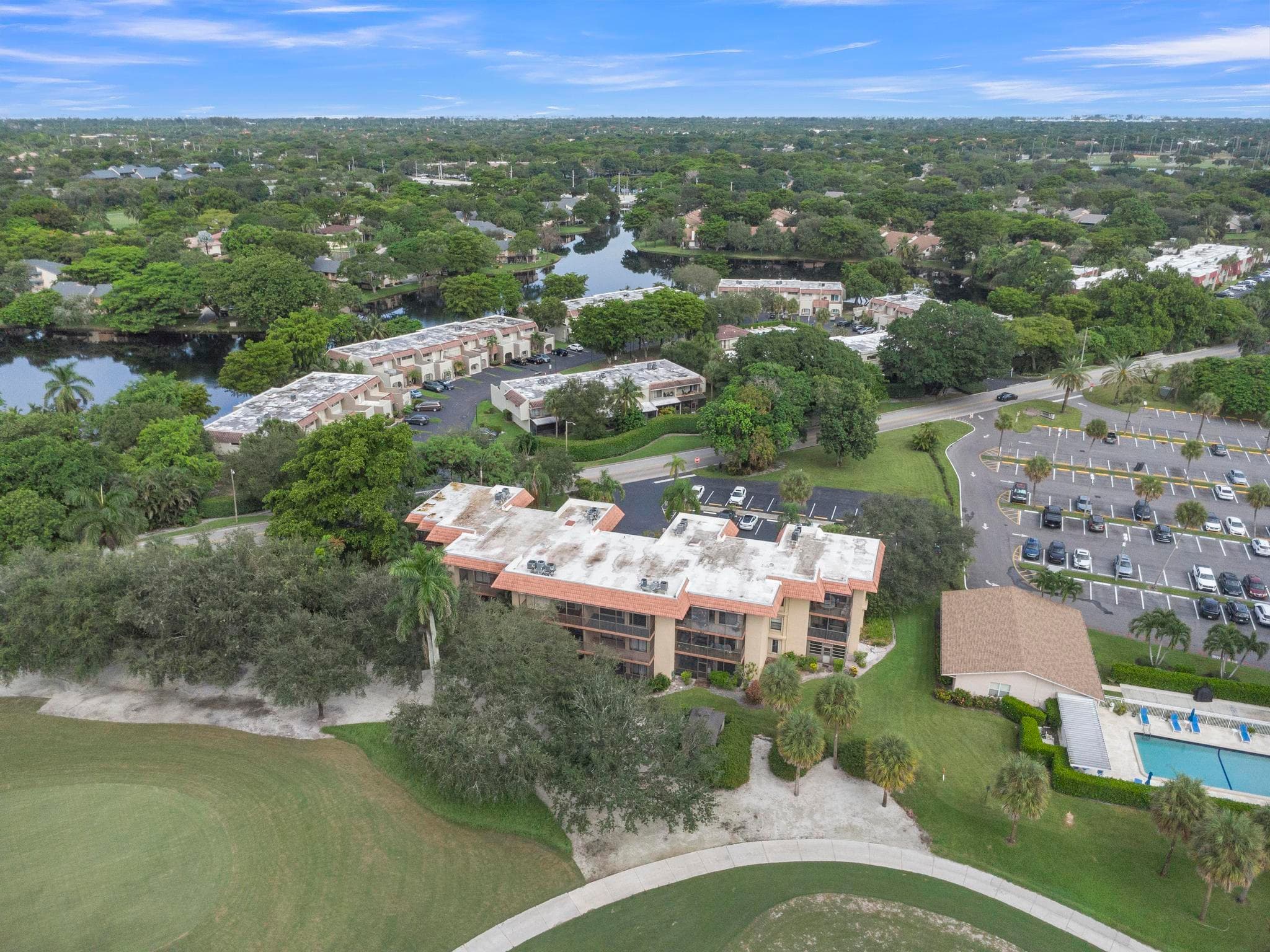 200 W Jacaranda Country Club Drive 3c, Plantation, FL 33324 — photo 33 of 40