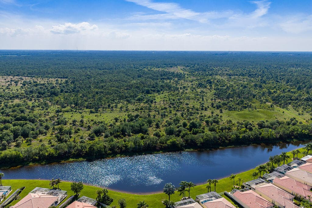 8439 SE Retreat Drive, Hobe Sound, FL 33455 — photo 38 of 65