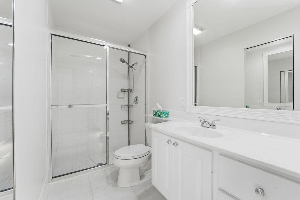 8439 SE Retreat Drive, Hobe Sound, FL 33455 — photo 28 of 65