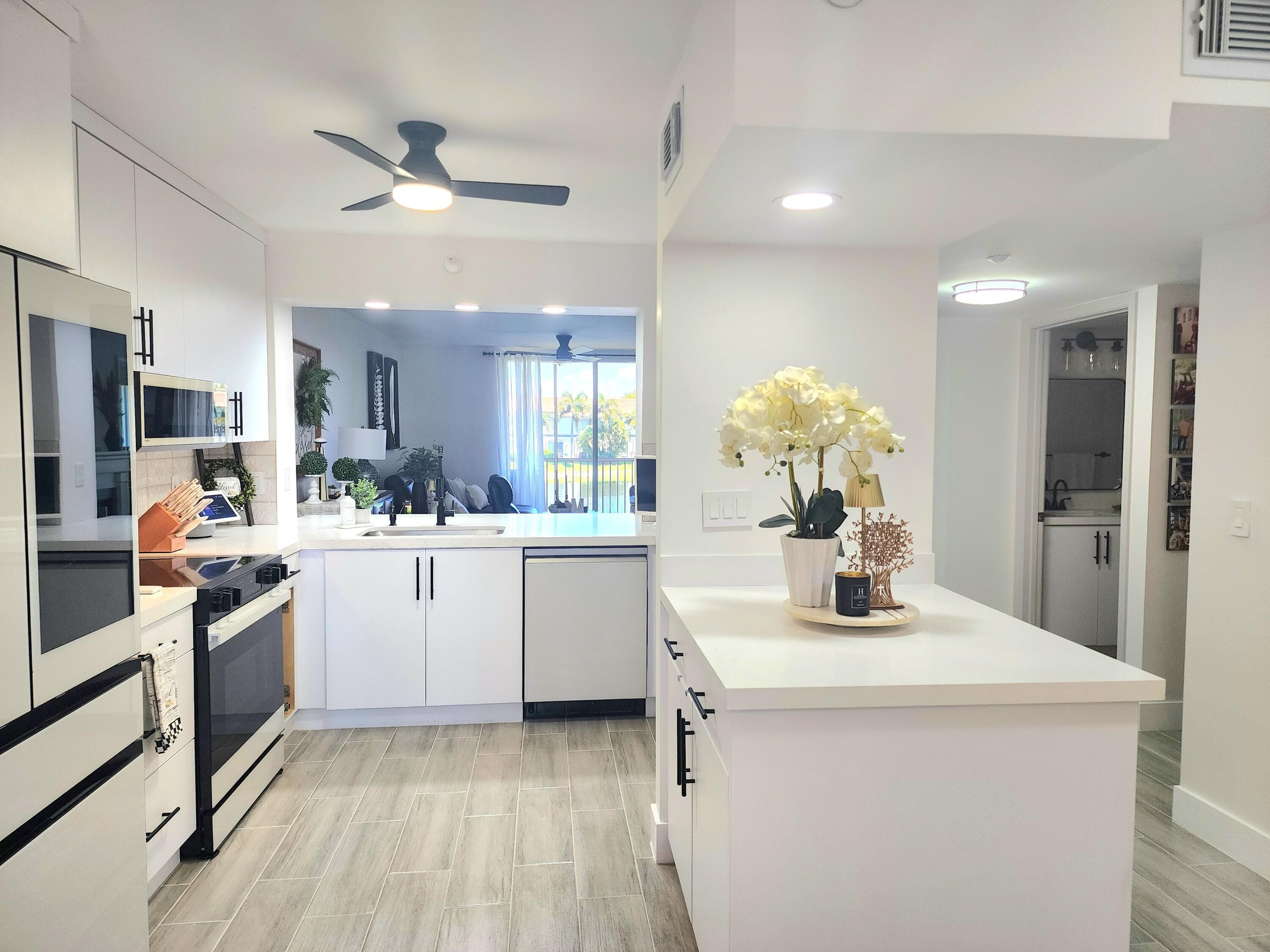 7751 Southampton Terrace 215, Tamarac, FL 33321 — photo 13 of 32