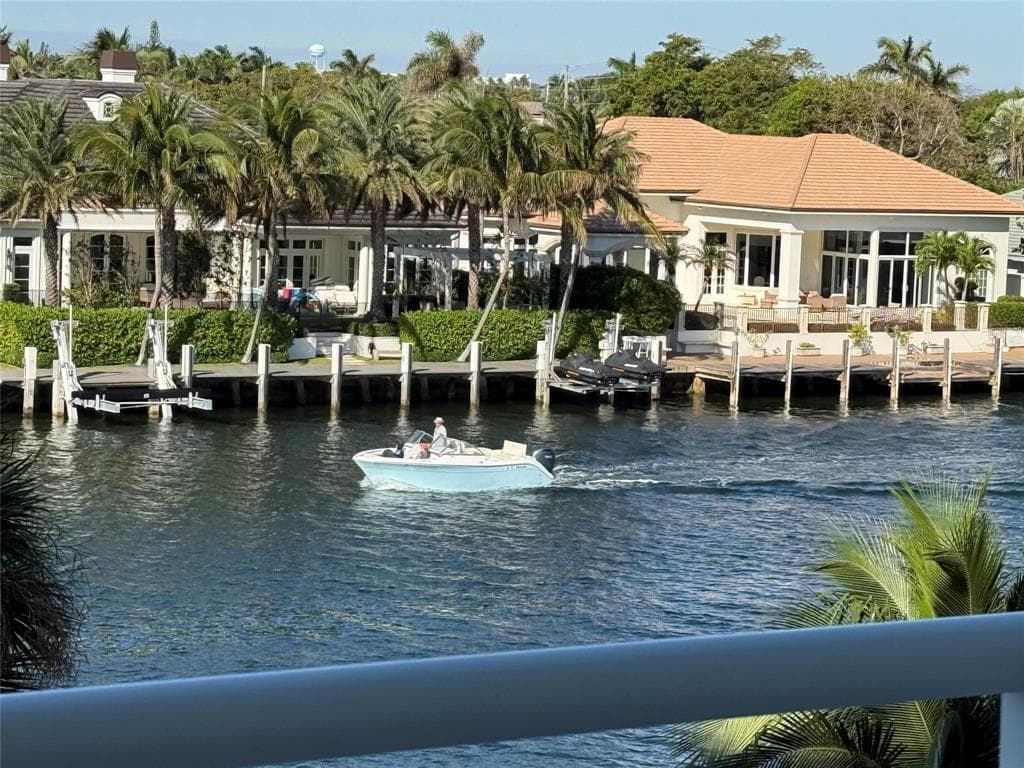 1160 Hillsboro Mile 304, Hillsboro Beach, FL 33062 — photo 12 of 41