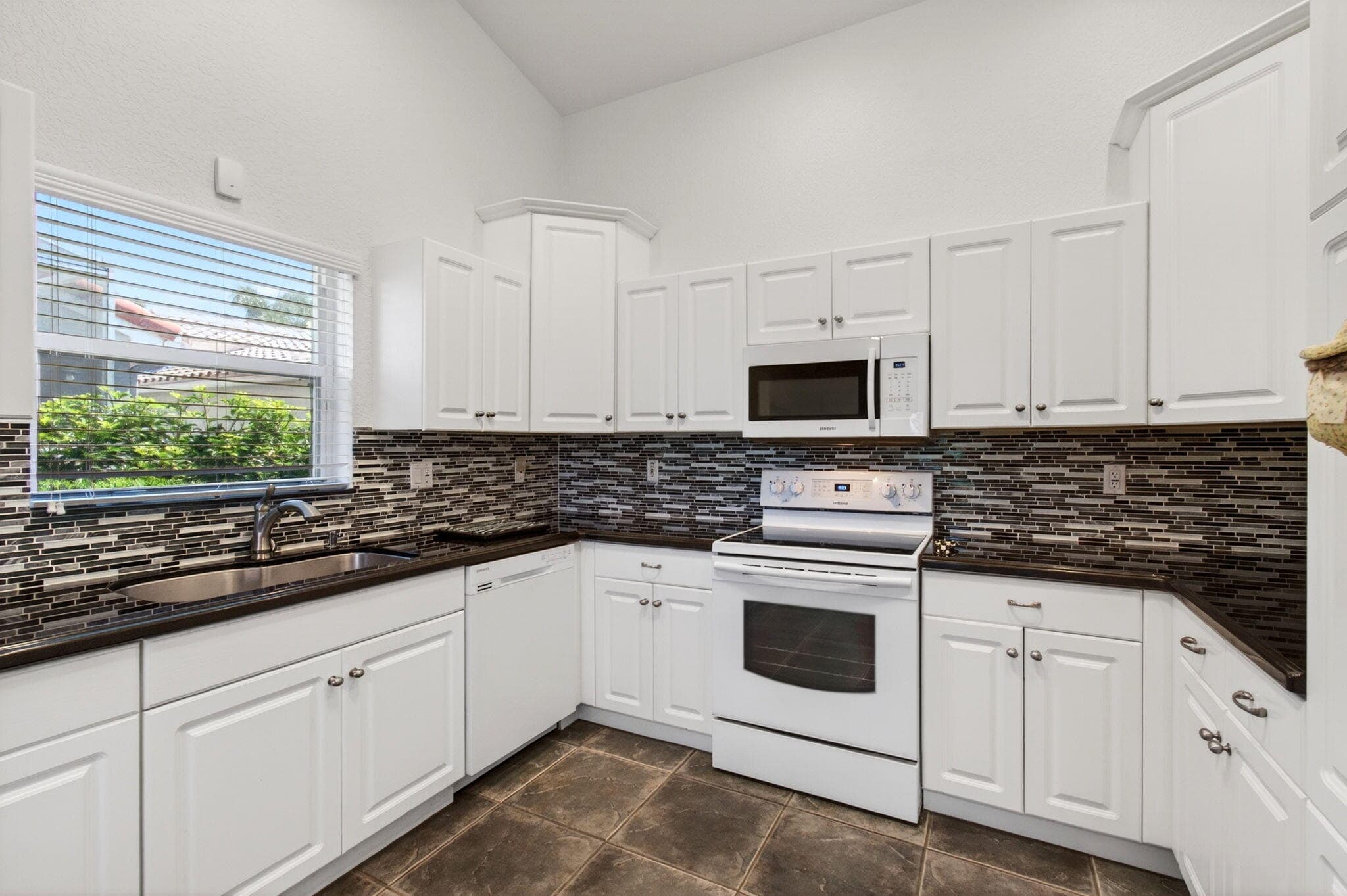 7169 Foxworth Court, Boynton Beach, FL 33437 — photo 23 of 89