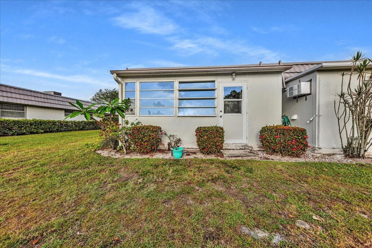 150 Valencia Boulevard G, Delray Beach, FL 33446 — photo 43 of 44