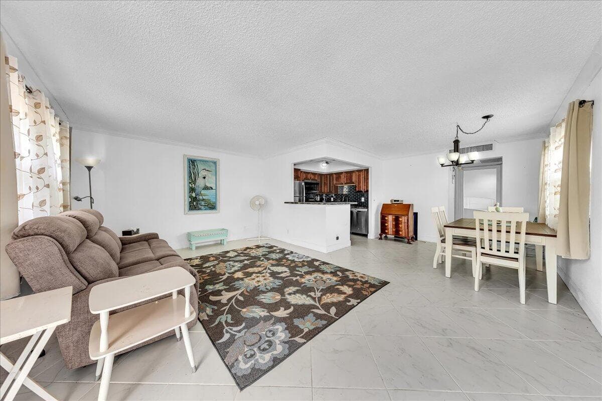 150 Valencia Boulevard G, Delray Beach, FL 33446 — photo 22 of 44