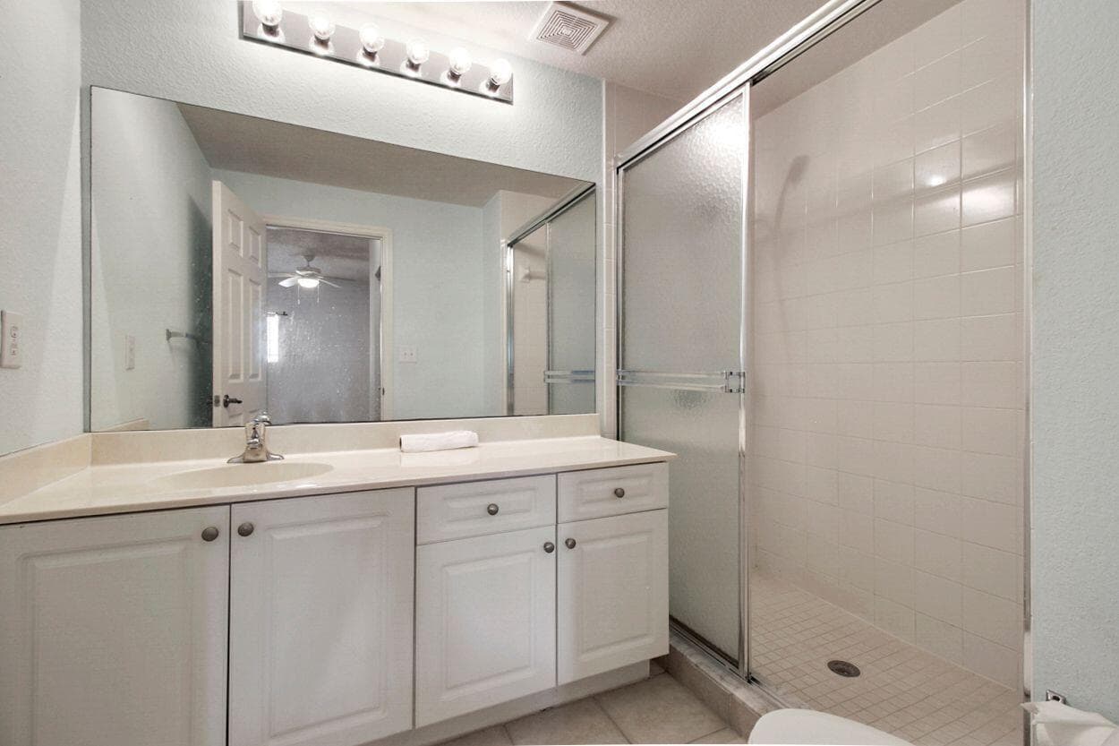 2807 Veronia Drive 103, Palm Beach Gardens, FL 33410 — photo 24 of 32