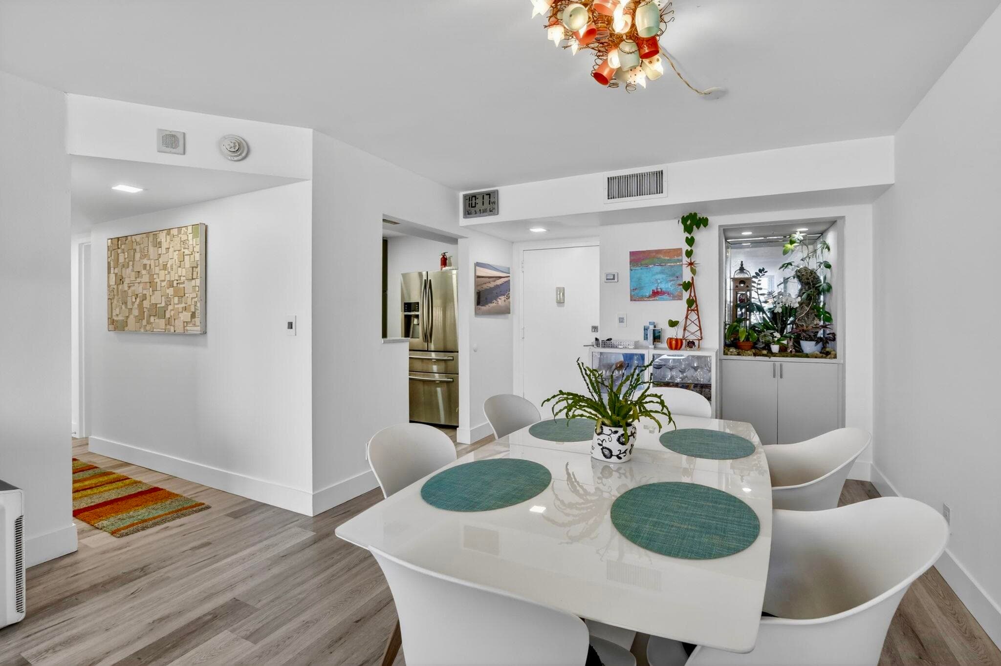 1160 N Federal Highway 1121, Fort Lauderdale, FL 33304 — photo 5 of 91