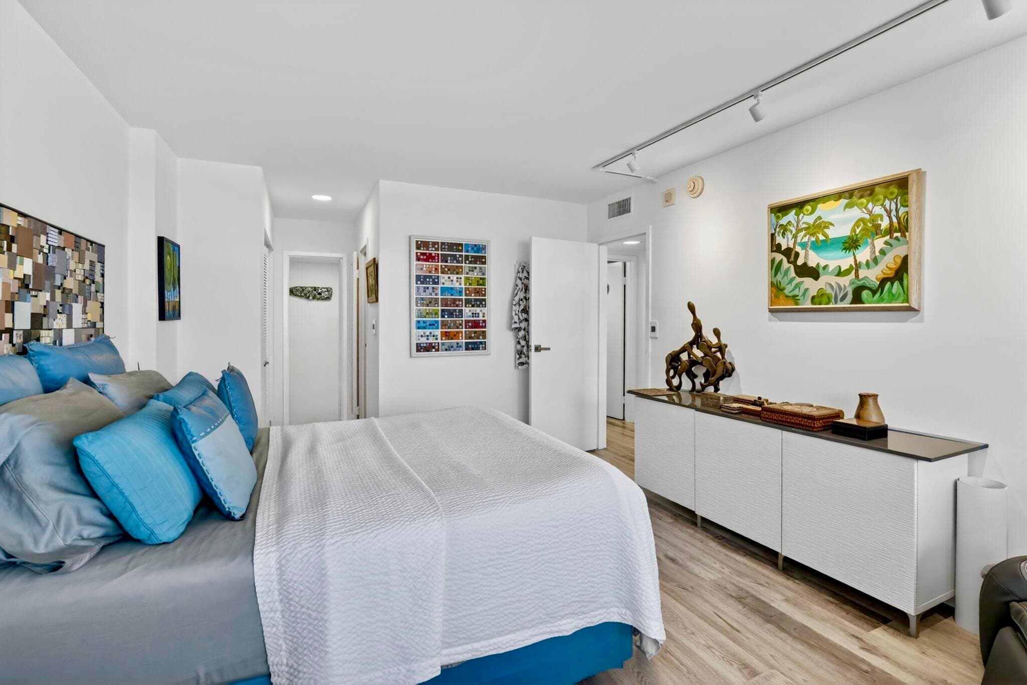 1160 N Federal Highway 1121, Fort Lauderdale, FL 33304 — photo 23 of 91
