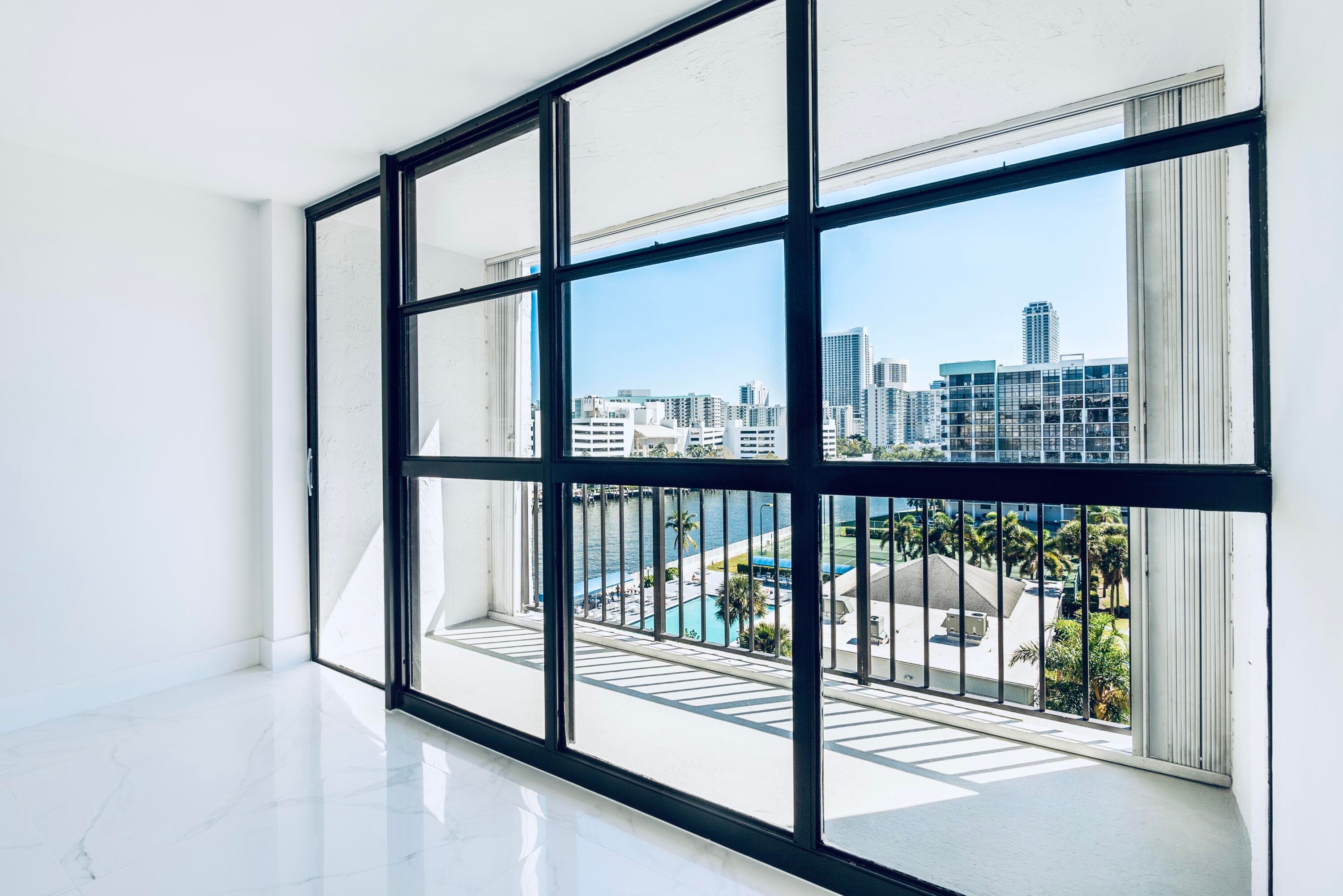 600 Parkview Drive 718, Hallandale Beach, FL 33009 — photo 3 of 22
