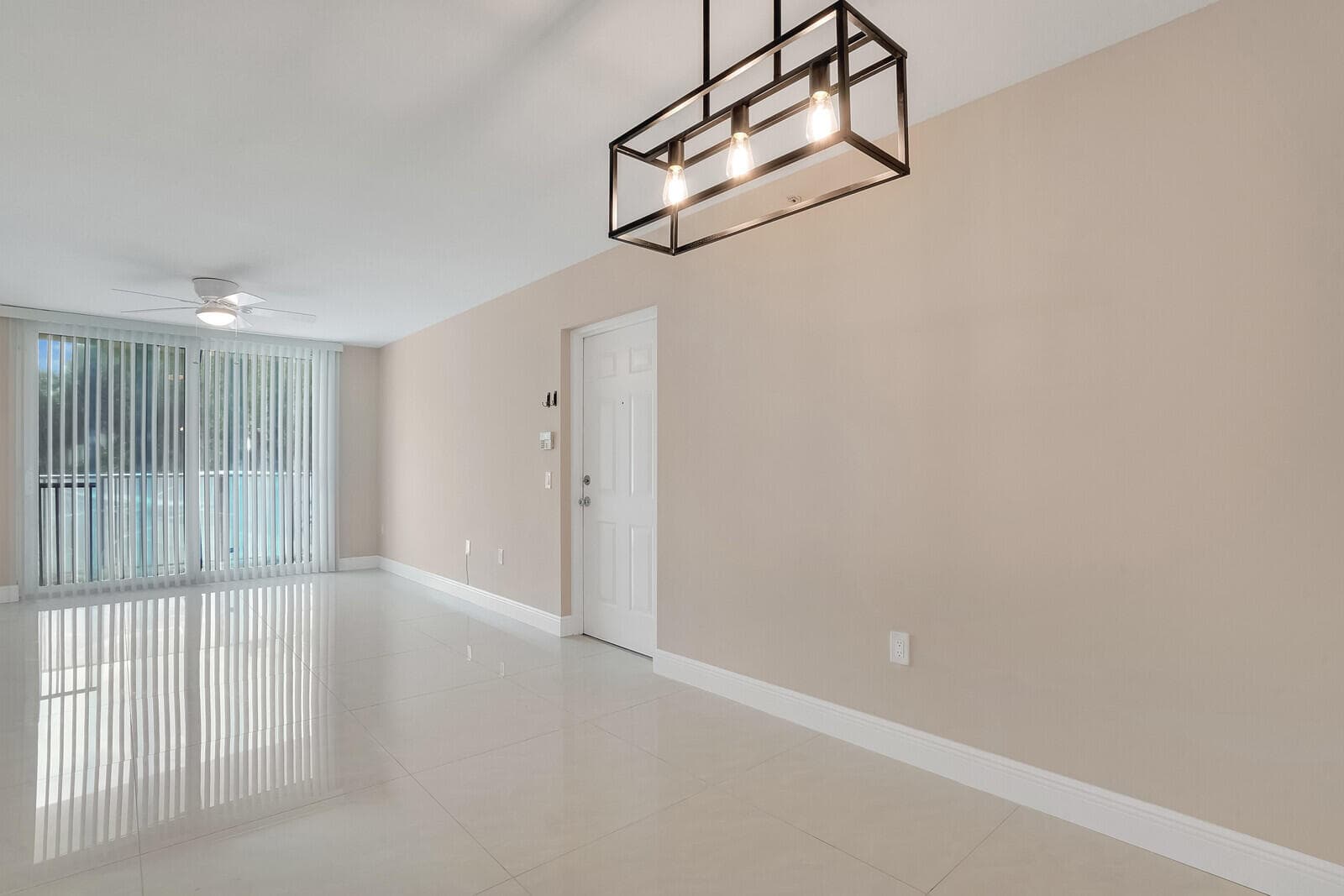 611 Villa Circle, Boynton Beach, FL 33435 — photo 7 of 24