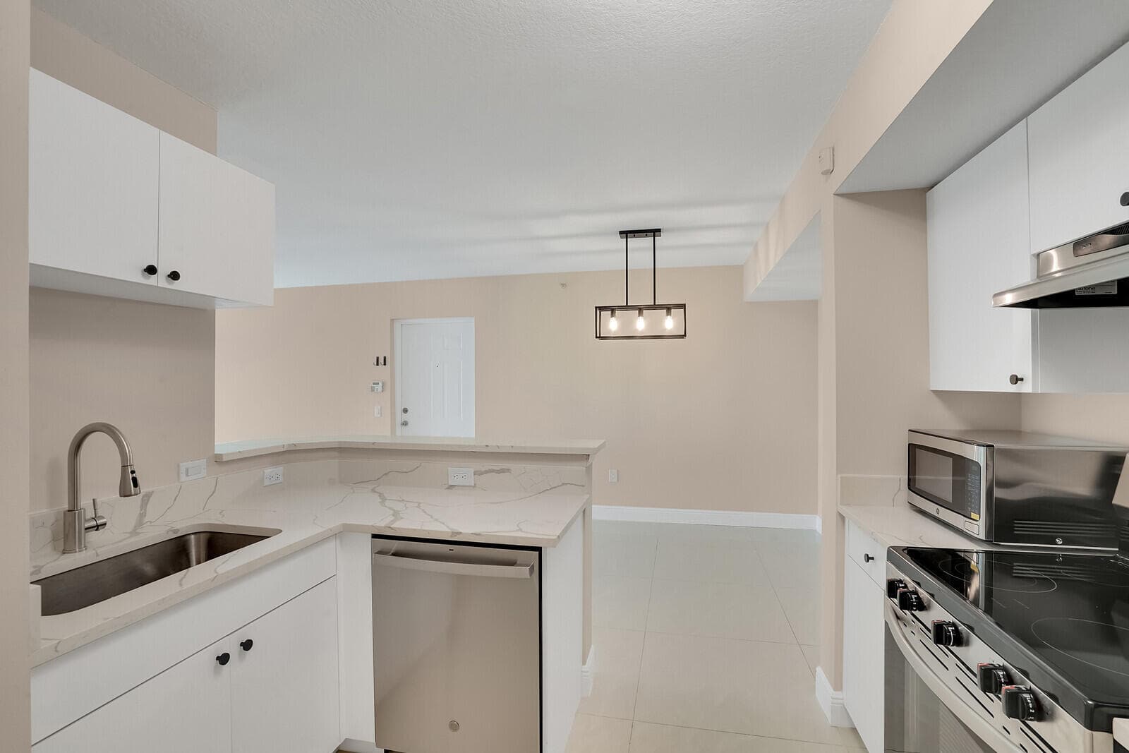 611 Villa Circle, Boynton Beach, FL 33435 — photo 16 of 24