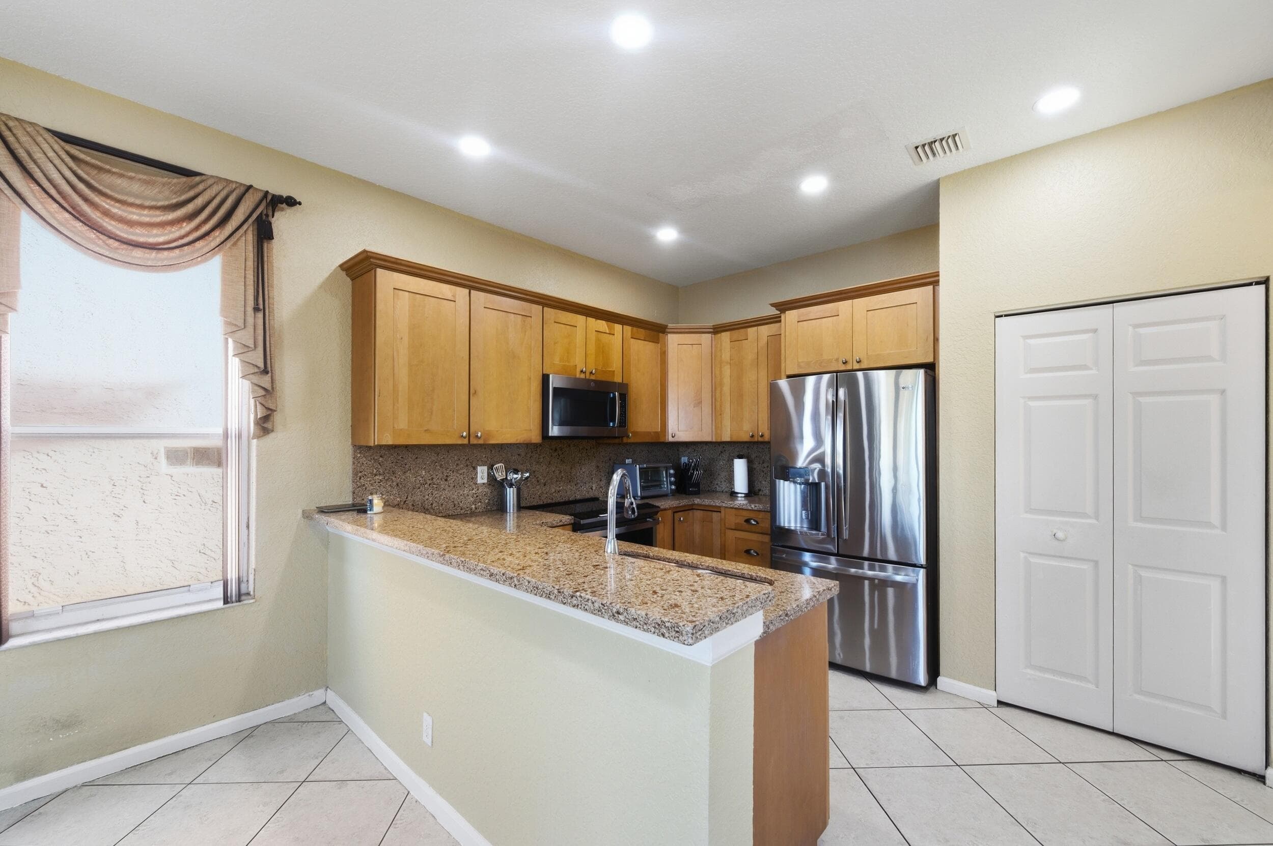 2111 SW 148th Avenue, Miramar, FL 33027 — photo 13 of 53