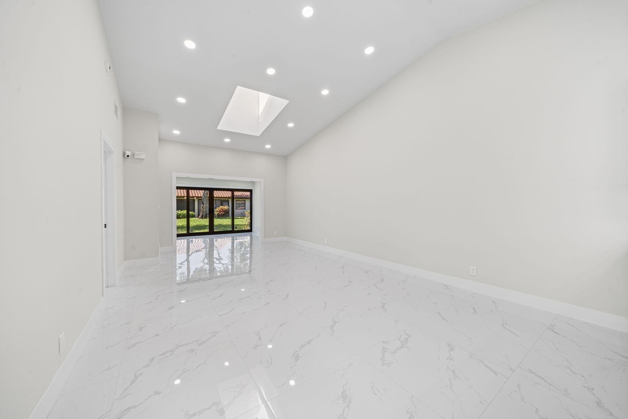 6371 Kings Gate Circle, Delray Beach, FL 33484 — photo 5 of 28
