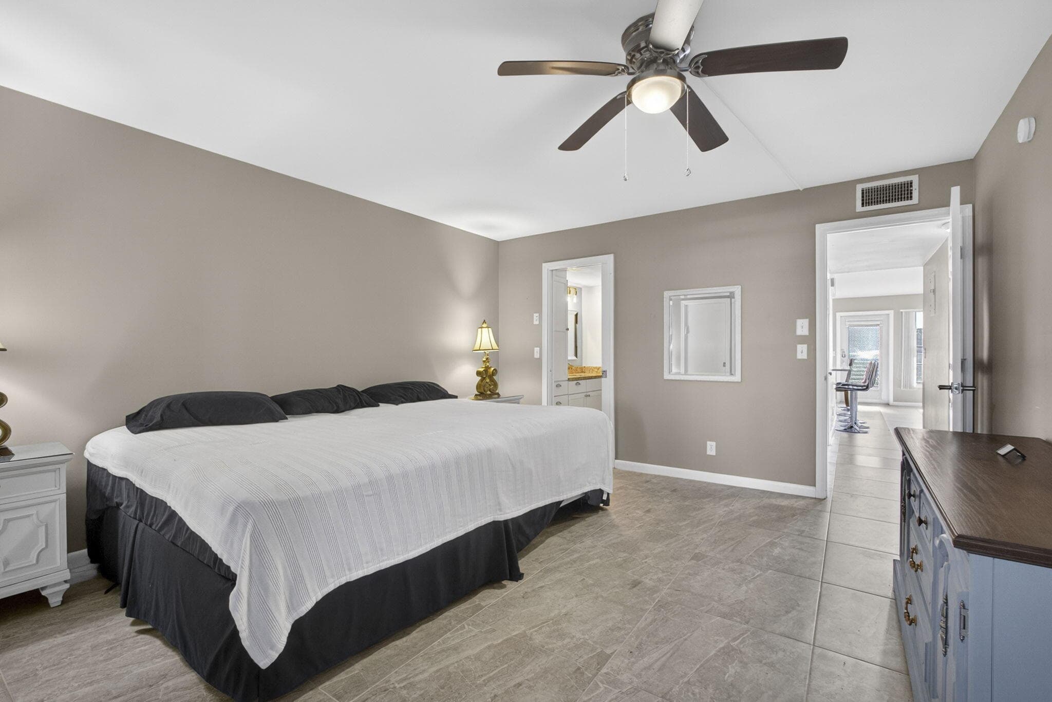 105 Greenbrier C, West Palm Beach, FL 33417 — photo 13 of 40