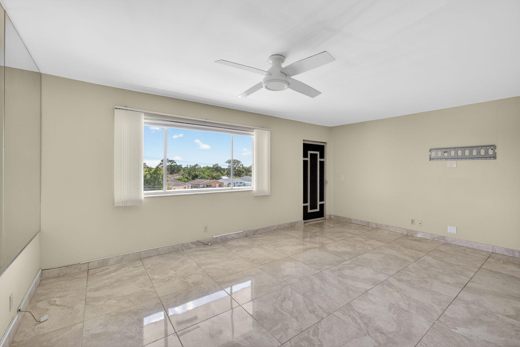 300 S Village Green Cir Circle S 420, Palm Springs, FL 33461 — photo 3 of 23
