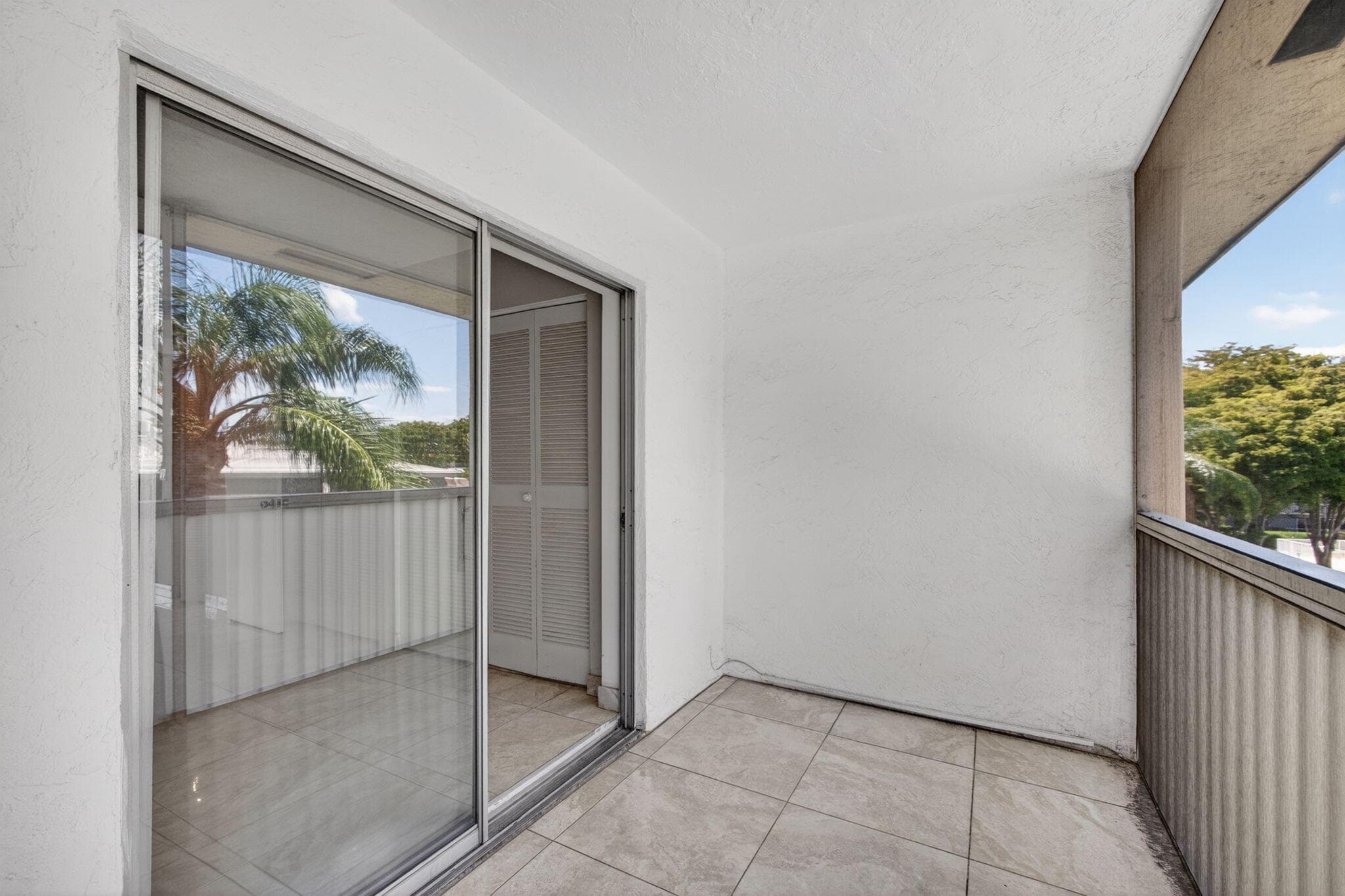 300 S Village Green Cir Circle S 420, Palm Springs, FL 33461 — photo 21 of 23