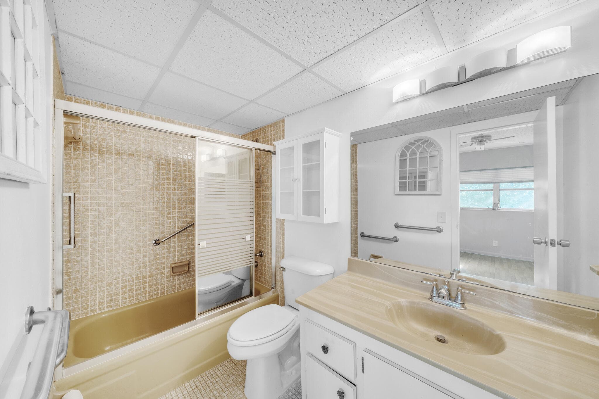 1035 Country Club Drive 407, Margate, FL 33063 — photo 13 of 47