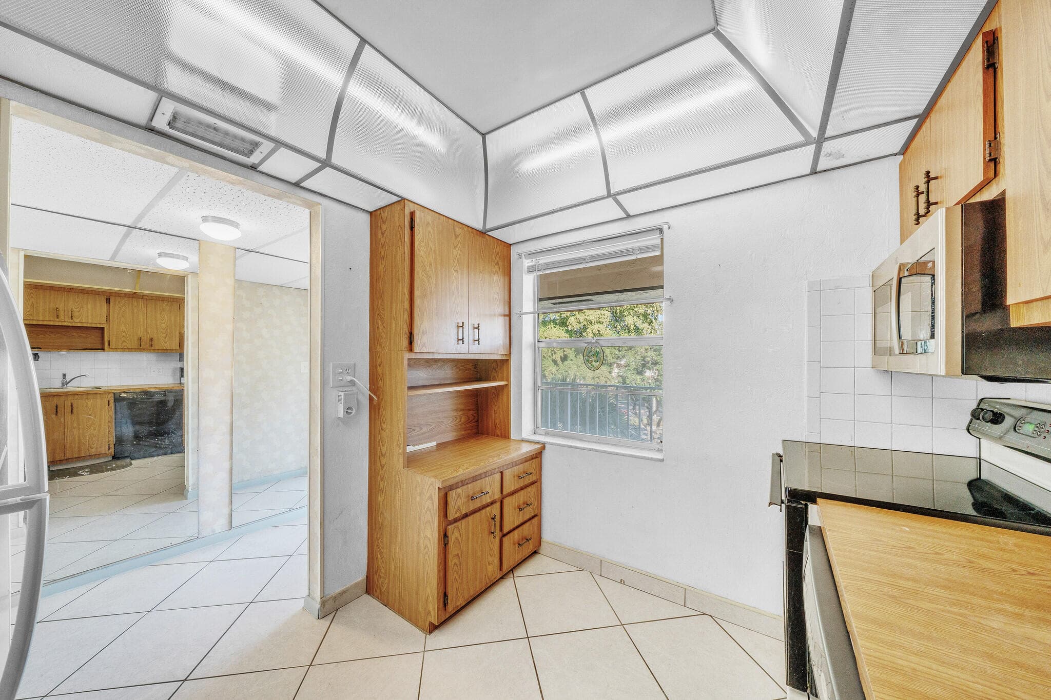 1035 Country Club Drive 407, Margate, FL 33063 — photo 33 of 47