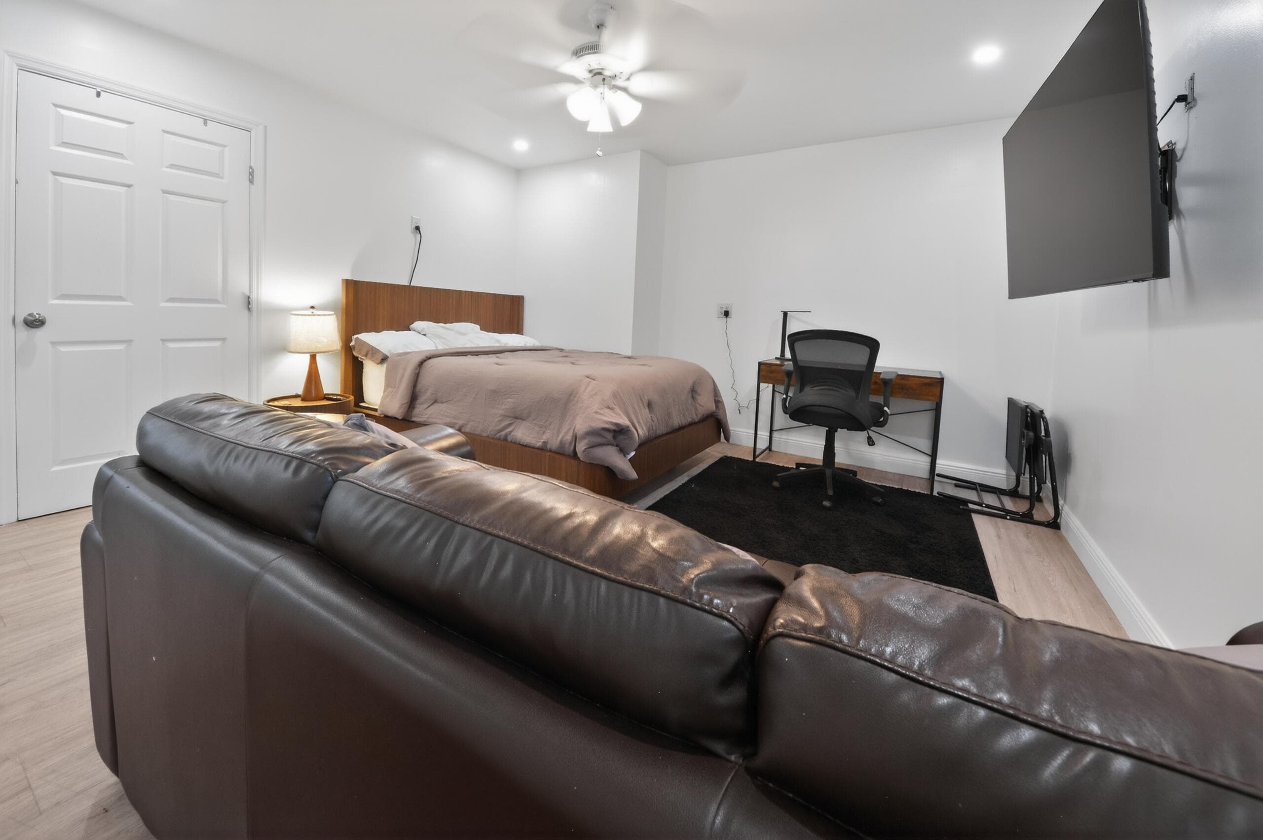 10754 Tamis Trail Unit B, Lake Worth, FL 33449 — photo 4 of 13