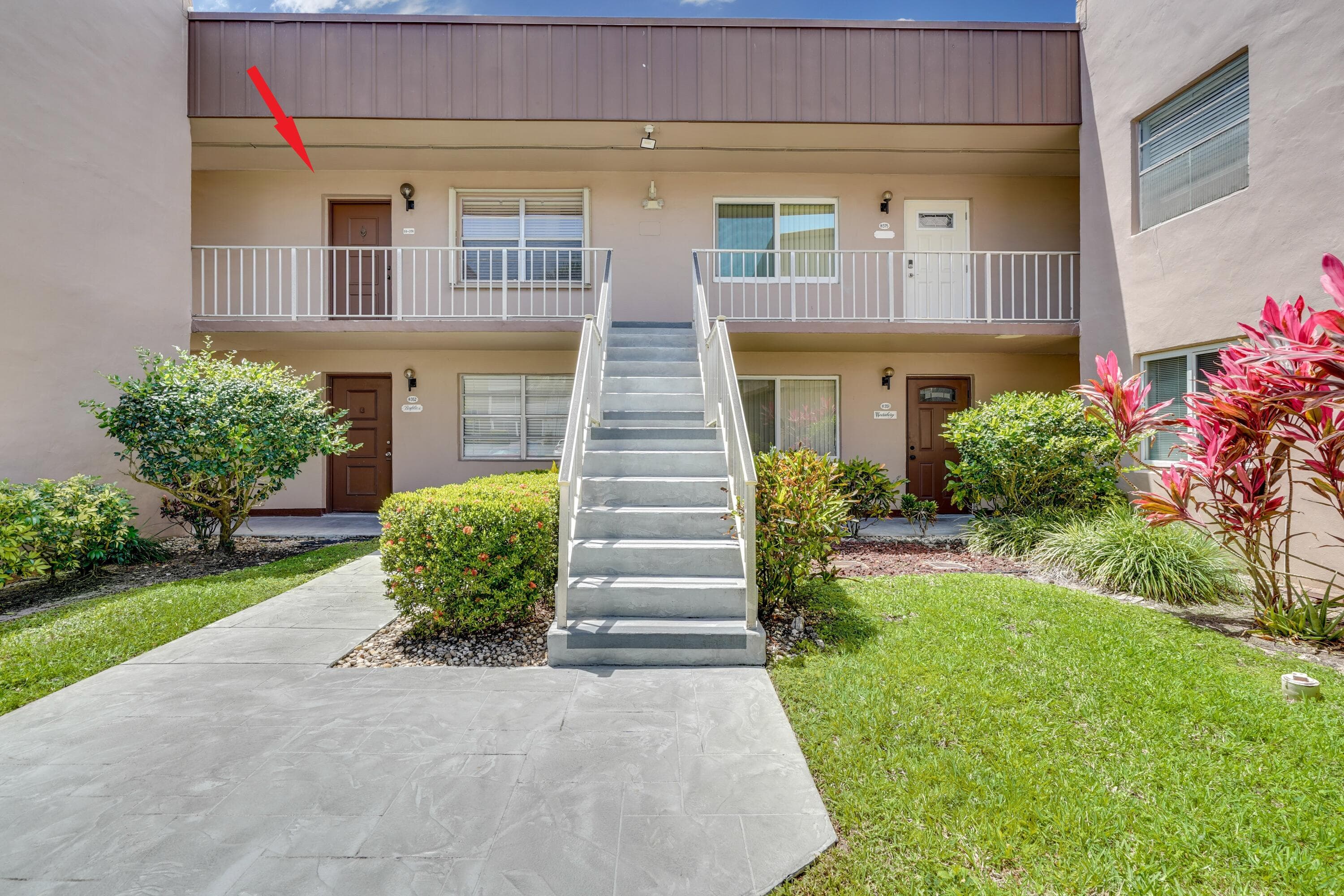 376 Piedmont H, Delray Beach, FL 33484 — photo 5 of 45