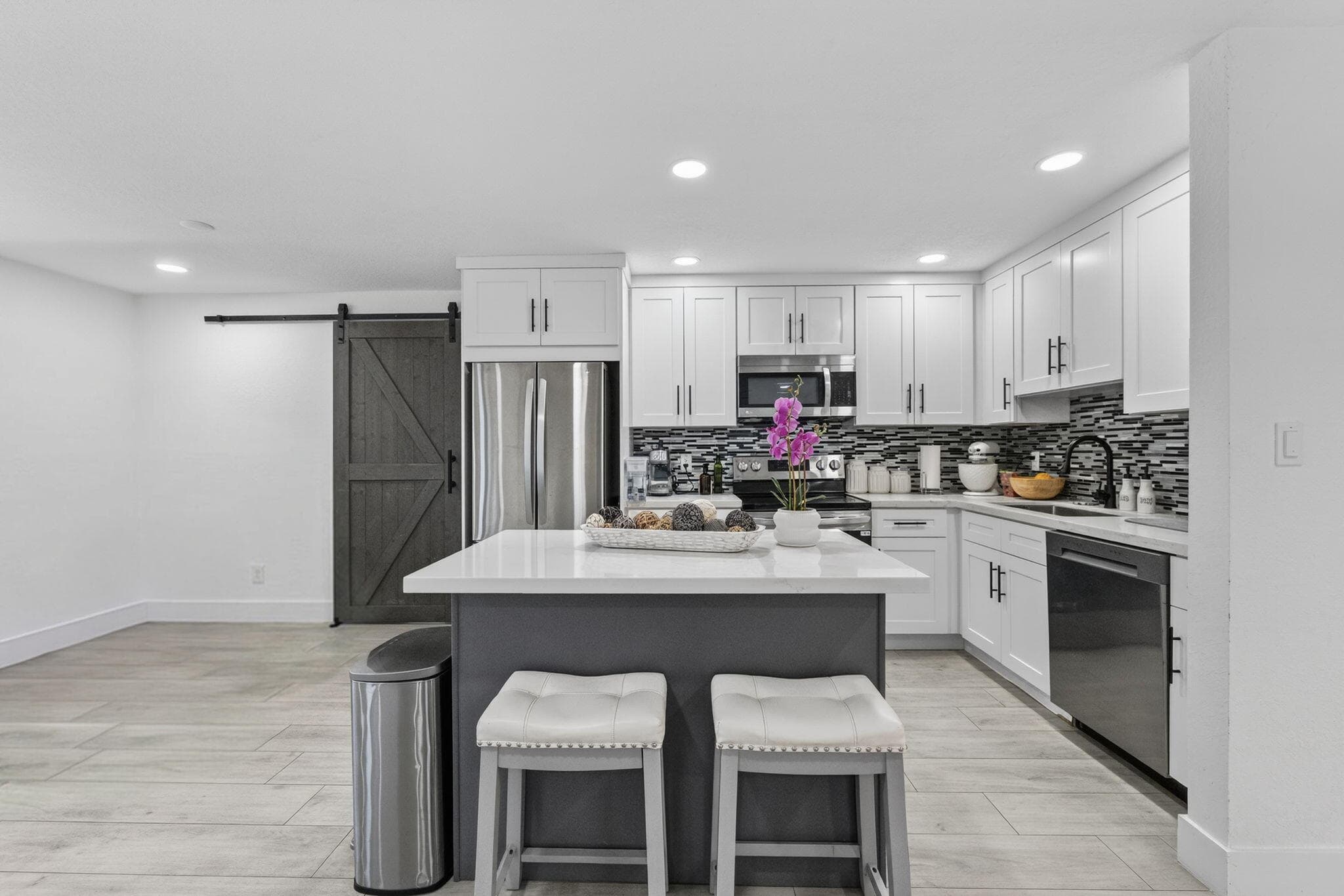 830 NE 59th Court, Oakland Park, FL 33334 — photo 16 of 29