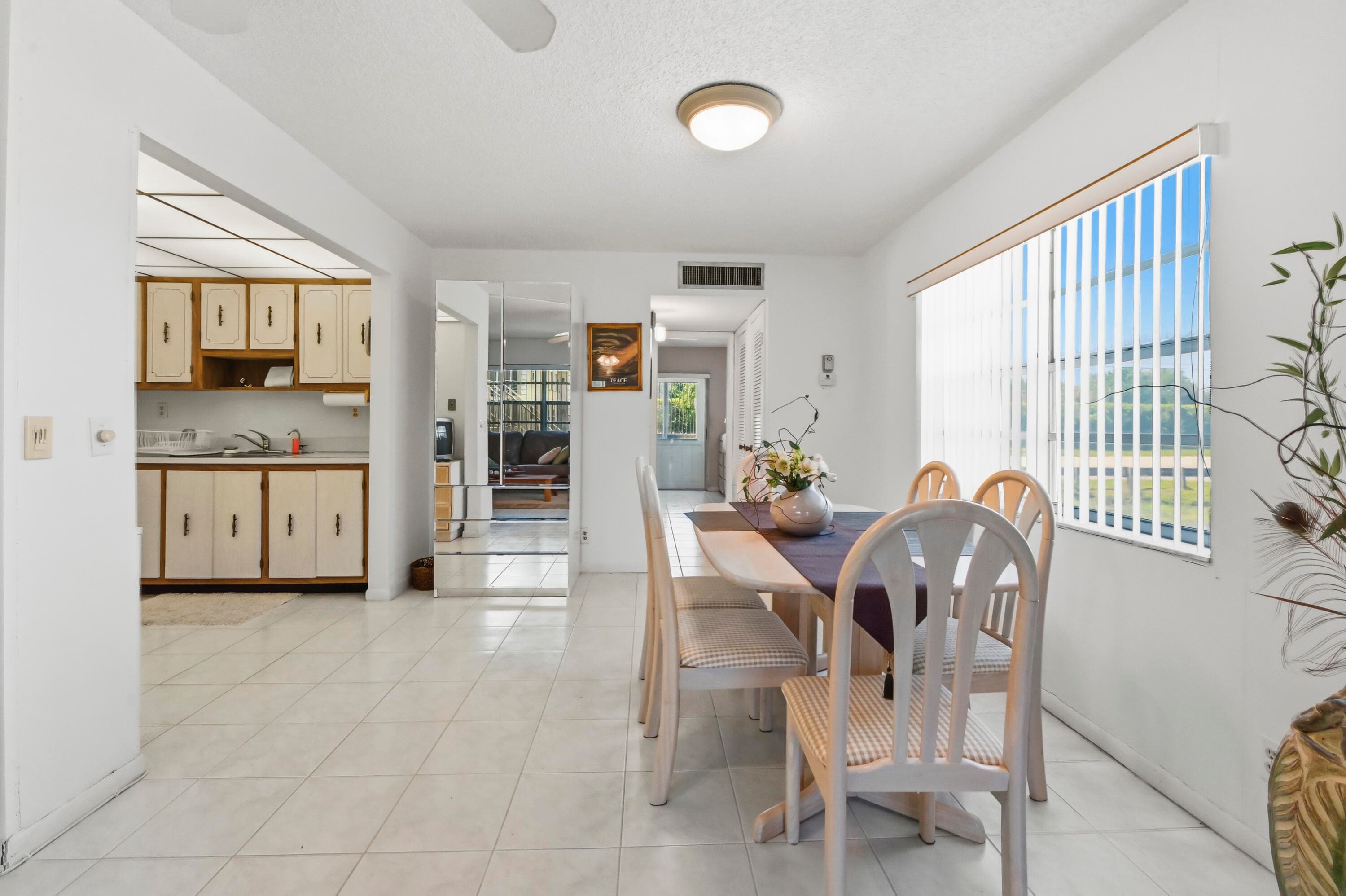1 Burgundy A, Delray Beach, FL 33484 — photo 6 of 32