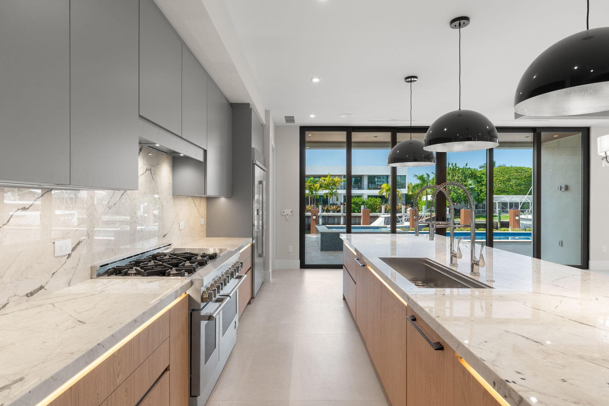 2839 NE 26th Place, Fort Lauderdale, FL 33306 — photo 18 of 36