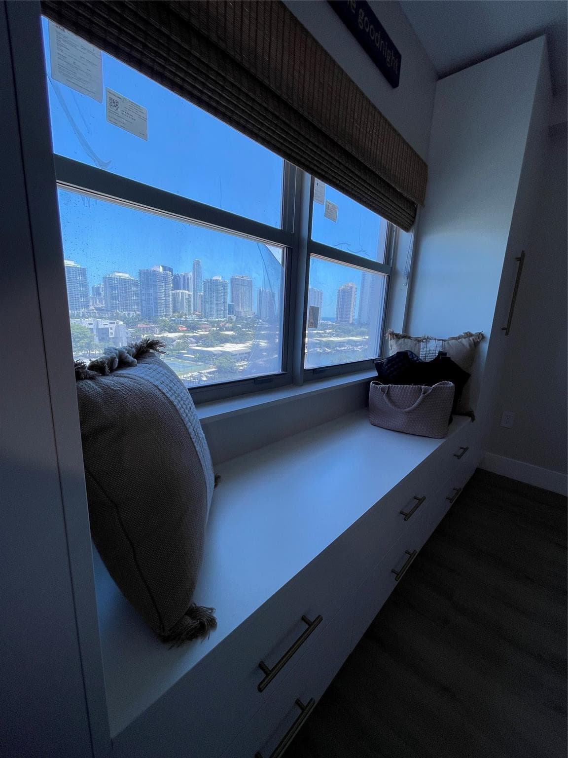 400 Kings Point Drive 1027, Sunny Isles Beach, FL 33160 — photo 34 of 51