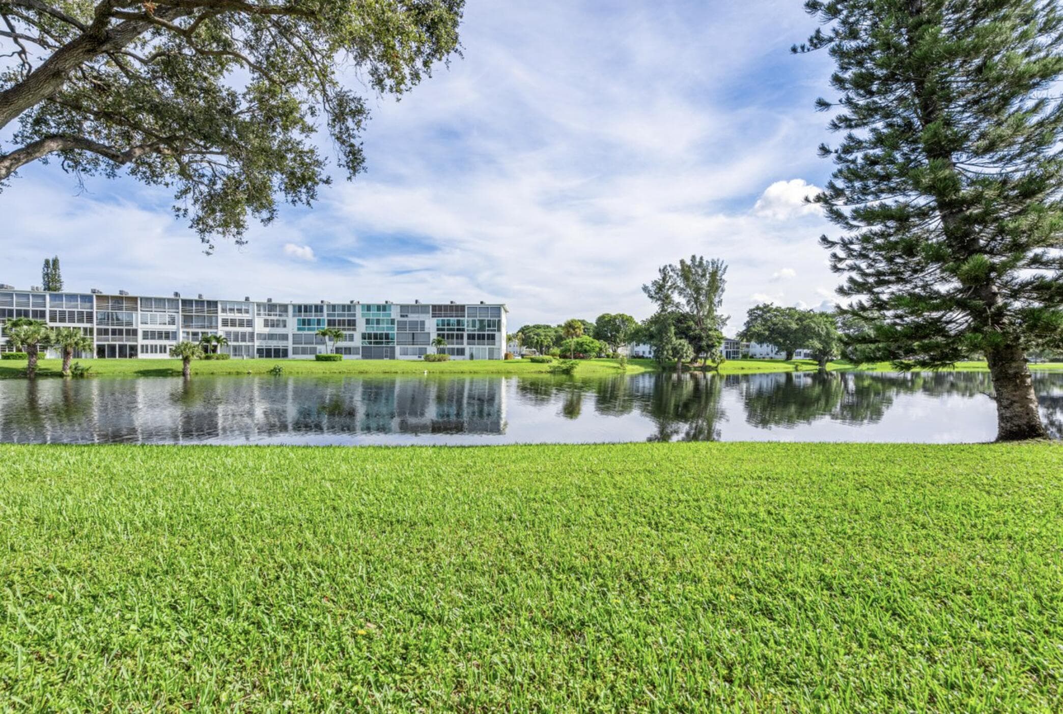 1038 Cambridge, Deerfield Beach, FL 33442 — photo 21 of 31