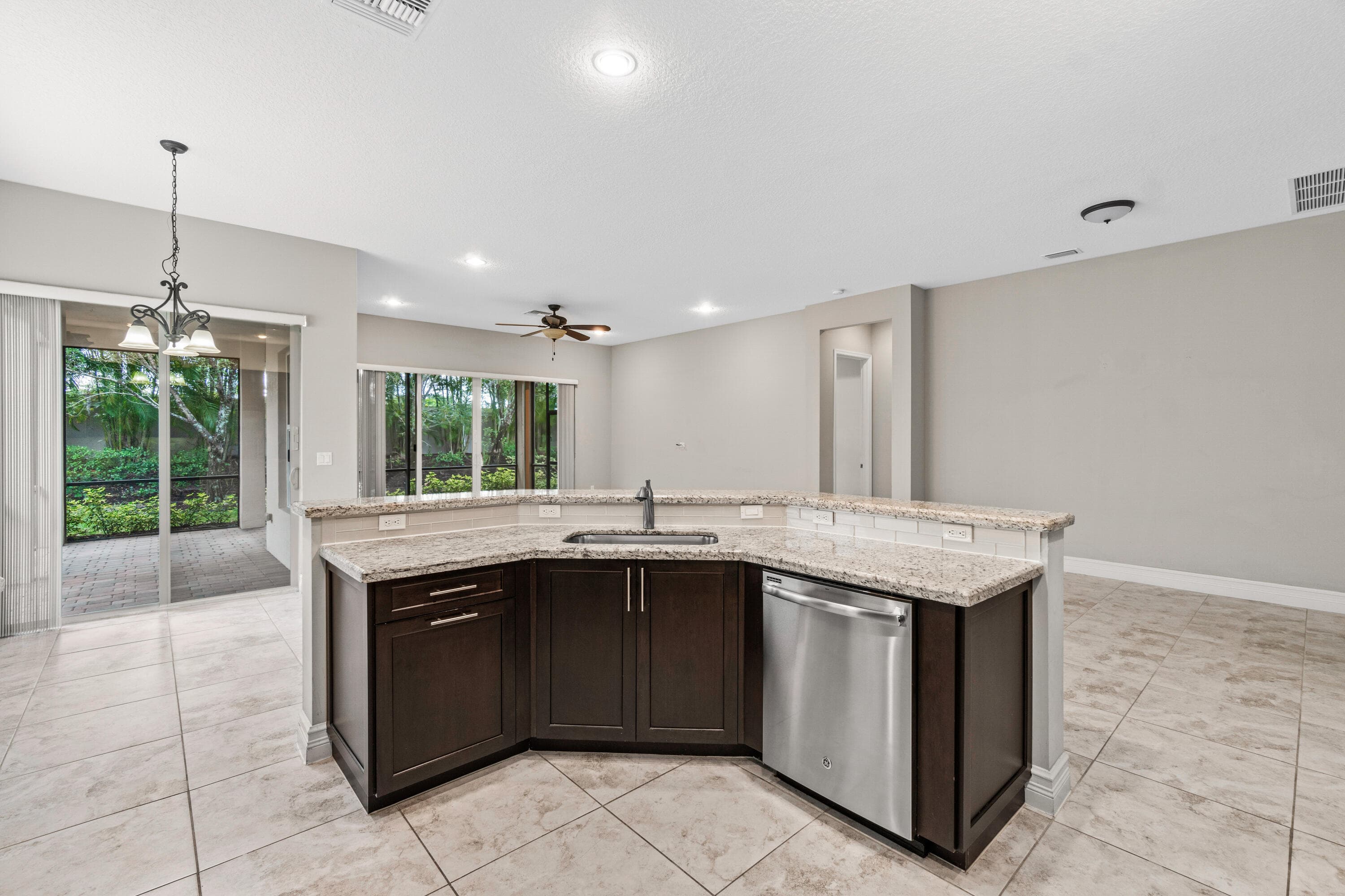 12455 Laguna Valley Terrace, Boynton Beach, FL 33473 — photo 10 of 63