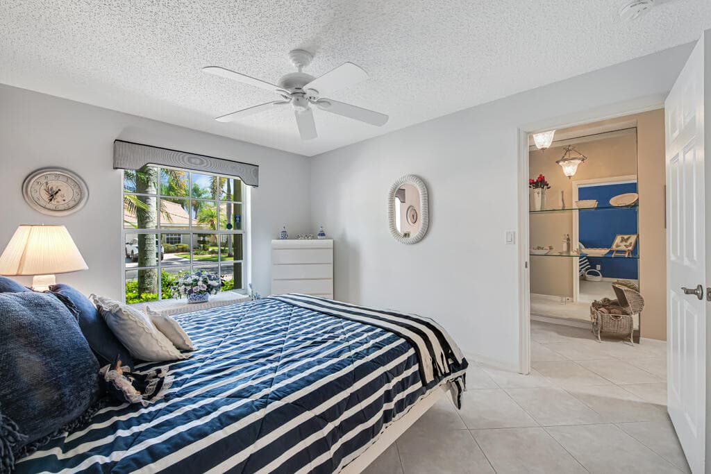 9436 Swansea Lane, West Palm Beach, FL 33411 — photo 29 of 40
