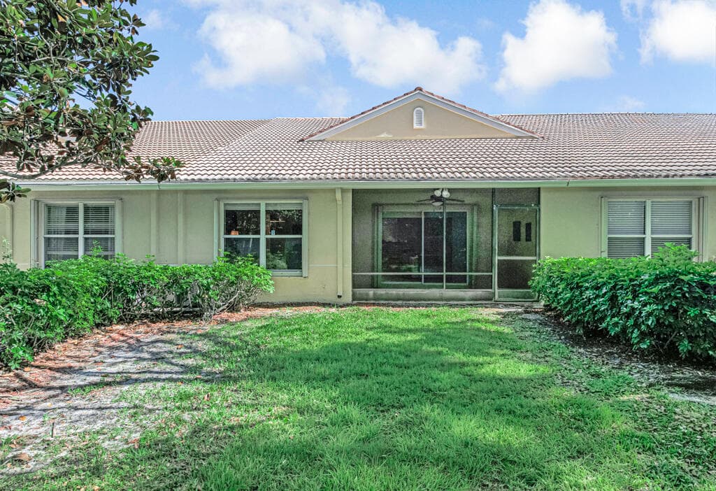 9436 Swansea Lane, West Palm Beach, FL 33411 — photo 37 of 40