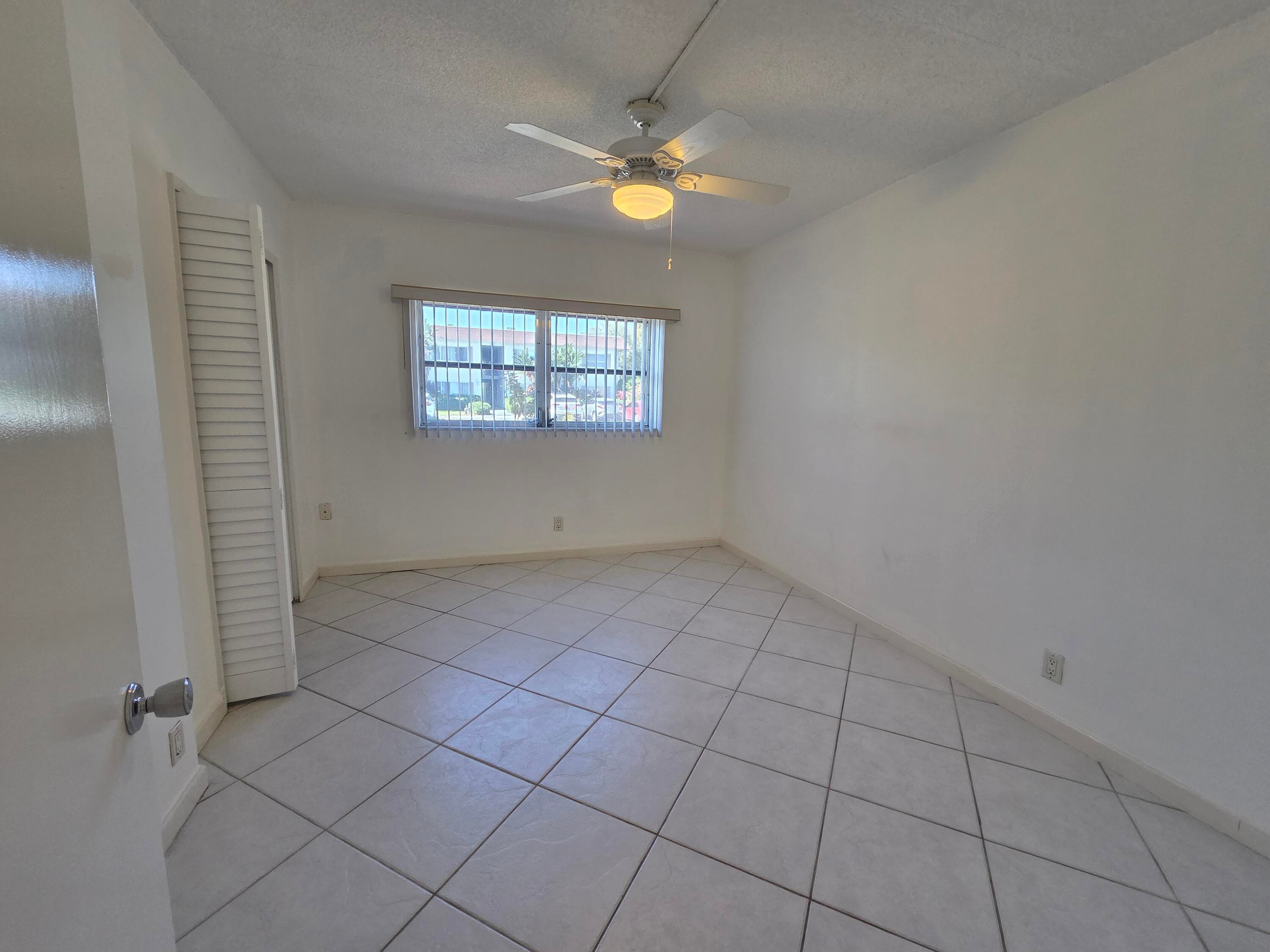 600 Pine Drive 103, Pompano Beach, FL 33060 — photo 11 of 38