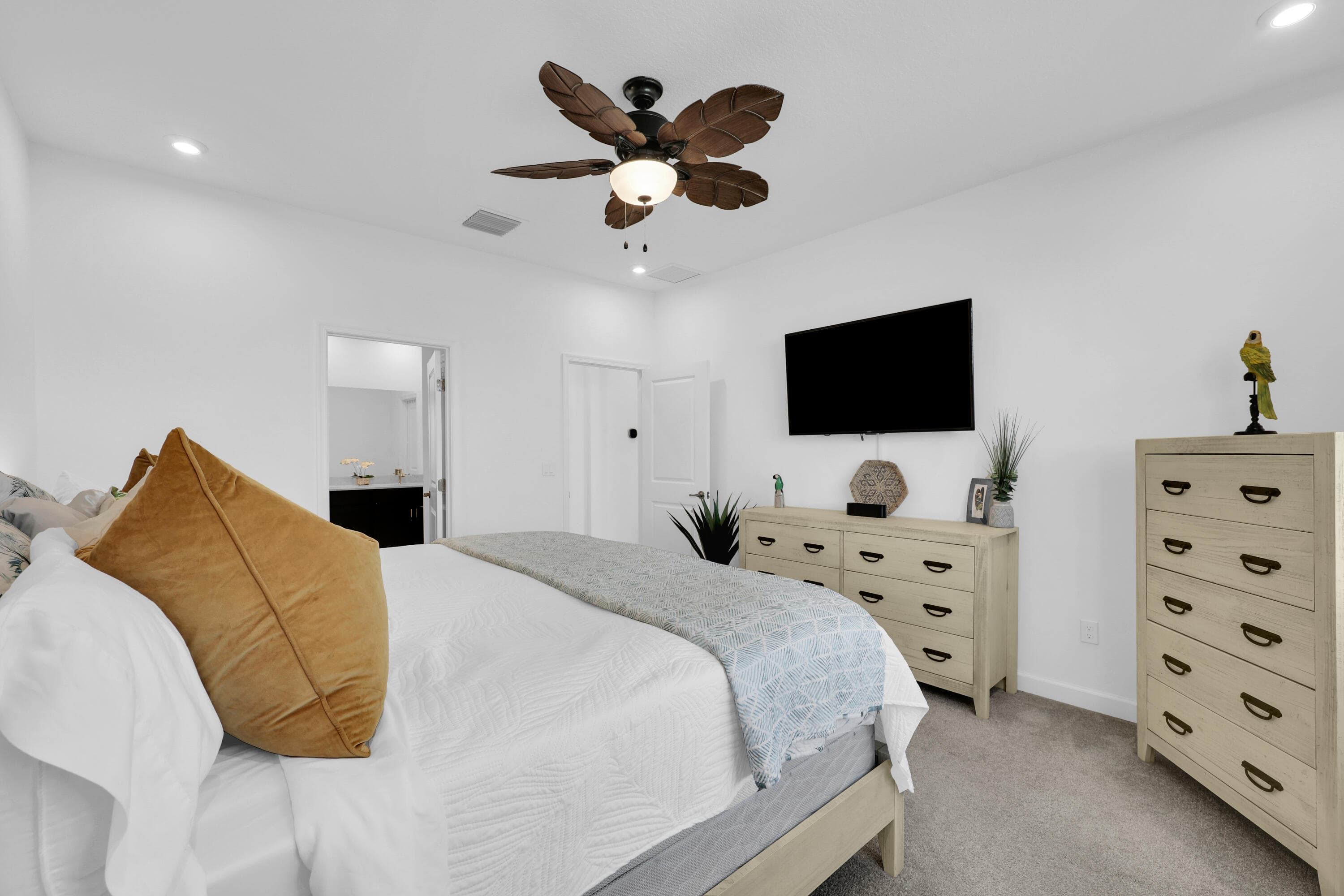 10559 SW Orana Drive, Port St. Lucie, FL 34987 — photo 19 of 38