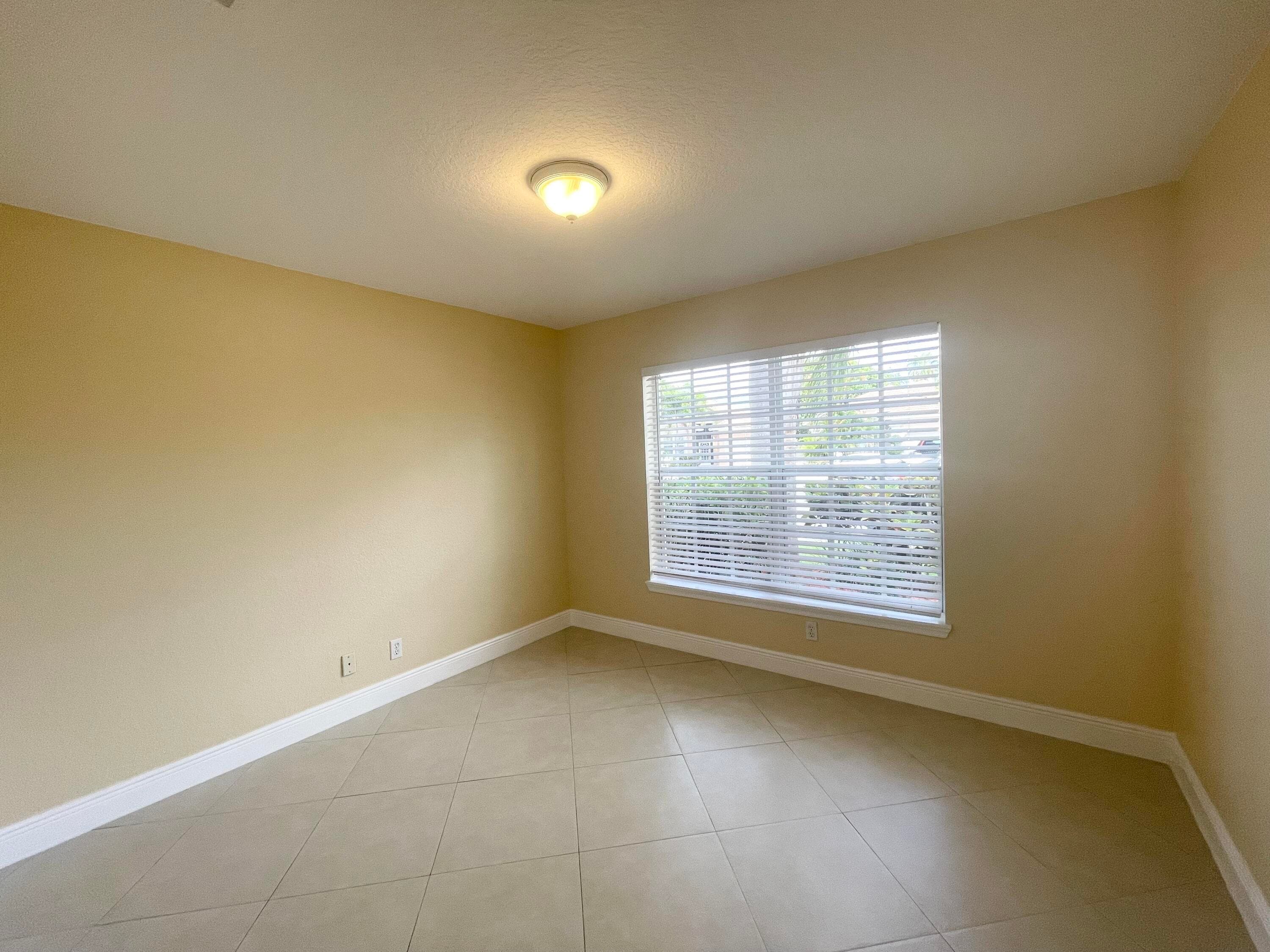 2425 Pigeon Cay, West Palm Beach, FL 33411 — photo 16 of 31