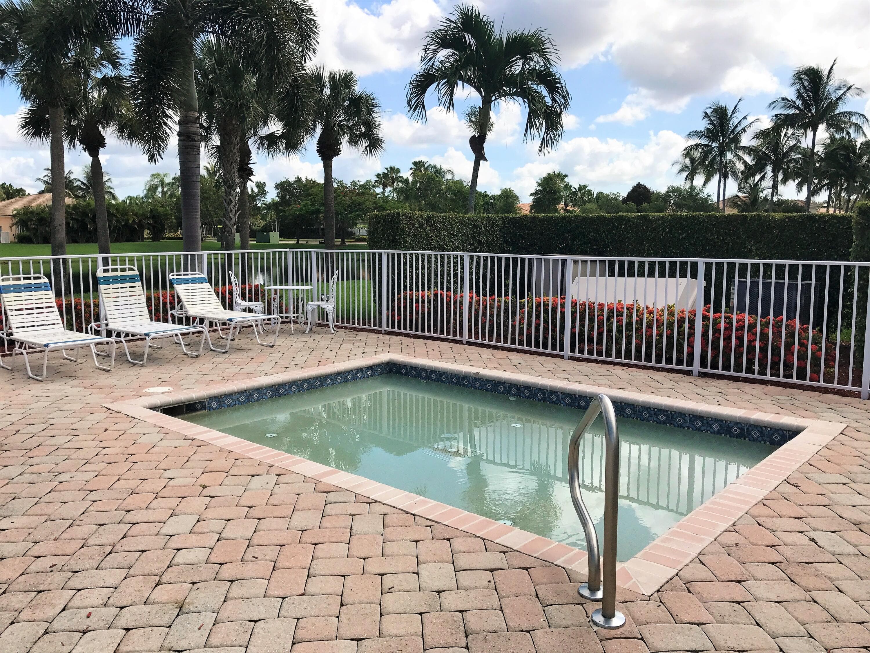2425 Pigeon Cay, West Palm Beach, FL 33411 — photo 28 of 31