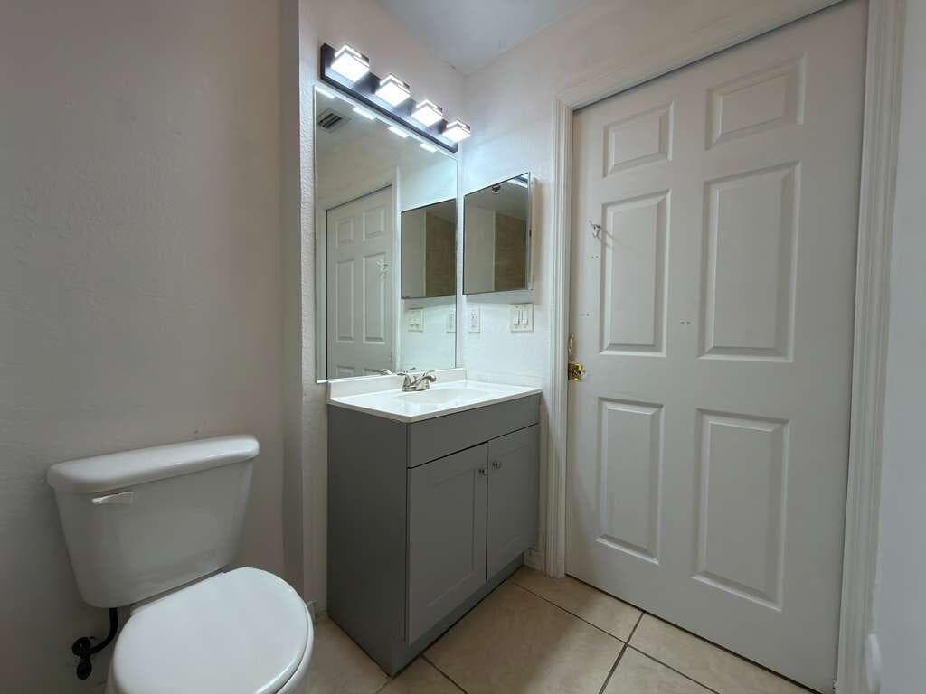 3842 SW 48th Avenue, Hollywood, FL 33023 — photo 24 of 25