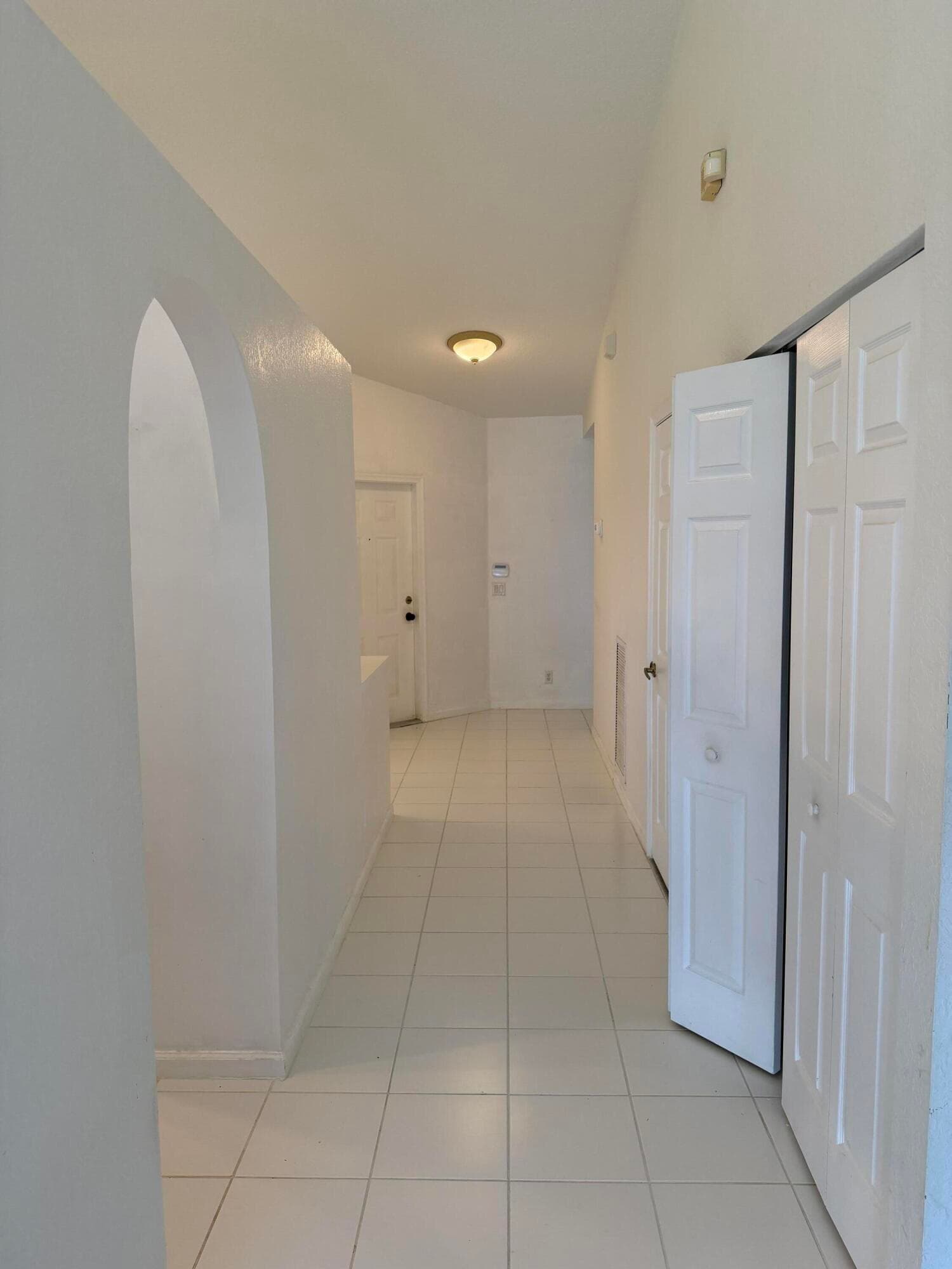 8432 Cargill Point, West Palm Beach, FL 33411 — photo 4 of 43
