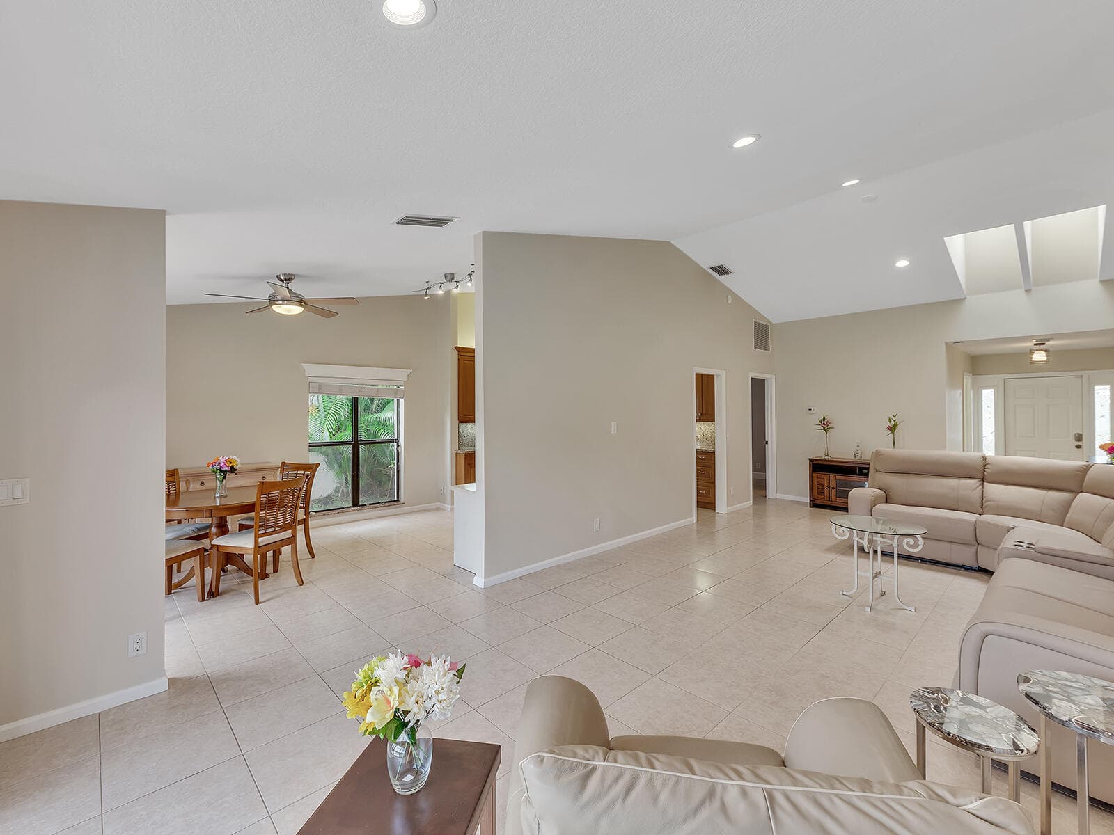 7747 Villa Nova Drive, Boca Raton, FL 33433 — photo 19 of 46