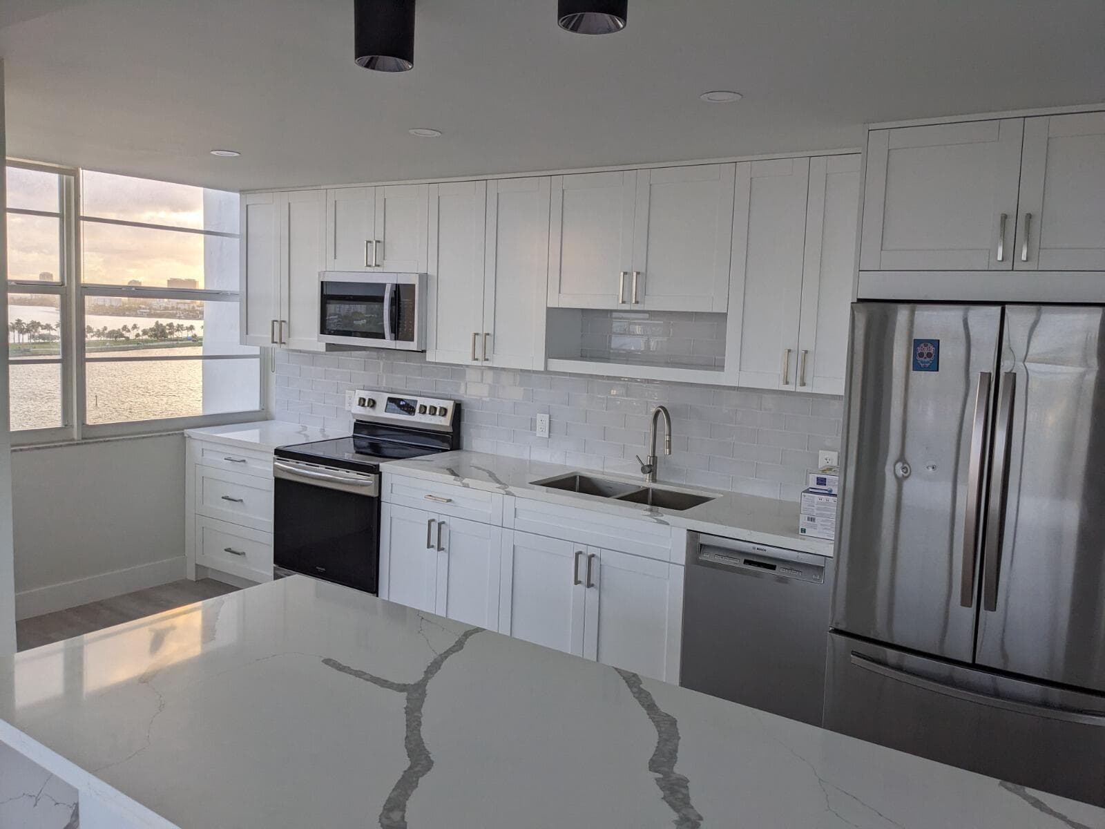 11930 N Bayshore Drive 1202, North Miami, FL 33181 — photo 6 of 26