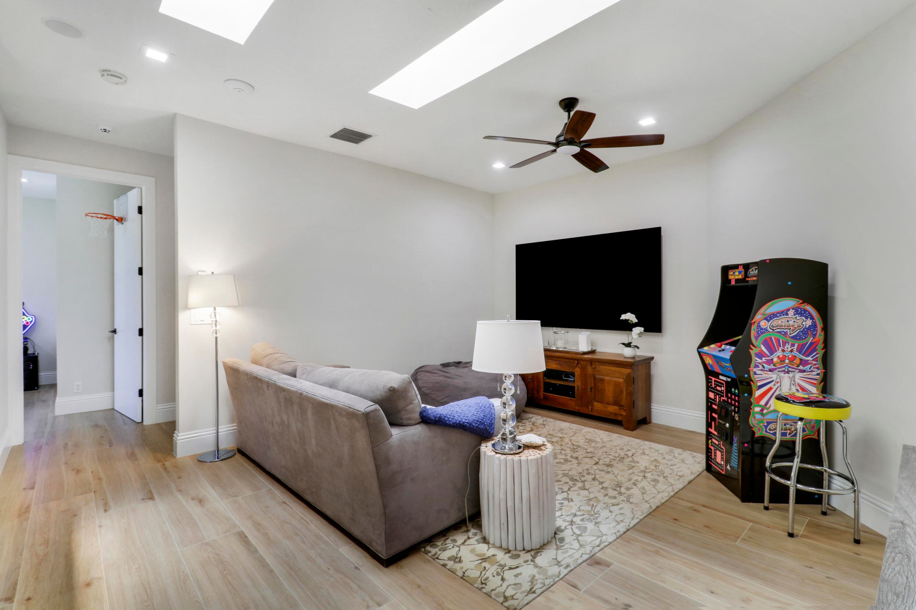 8667 Steeplechase Drive, Palm Beach Gardens, FL 33418 — photo 54 of 128