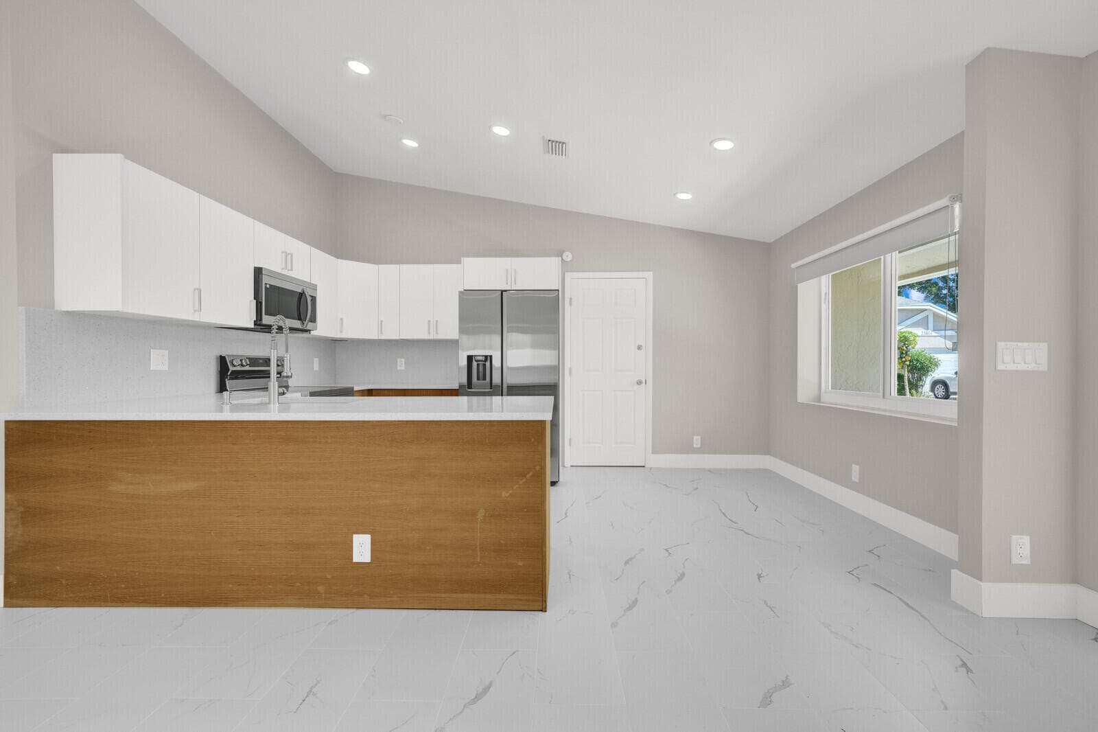 23392 E Country Club Dr Drive E, Watergate, FL 33428 — photo 5 of 21