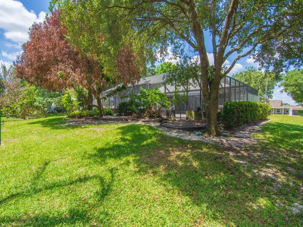 1070 47th Avenue SW, Vero Beach, FL 32968 — photo 34 of 51
