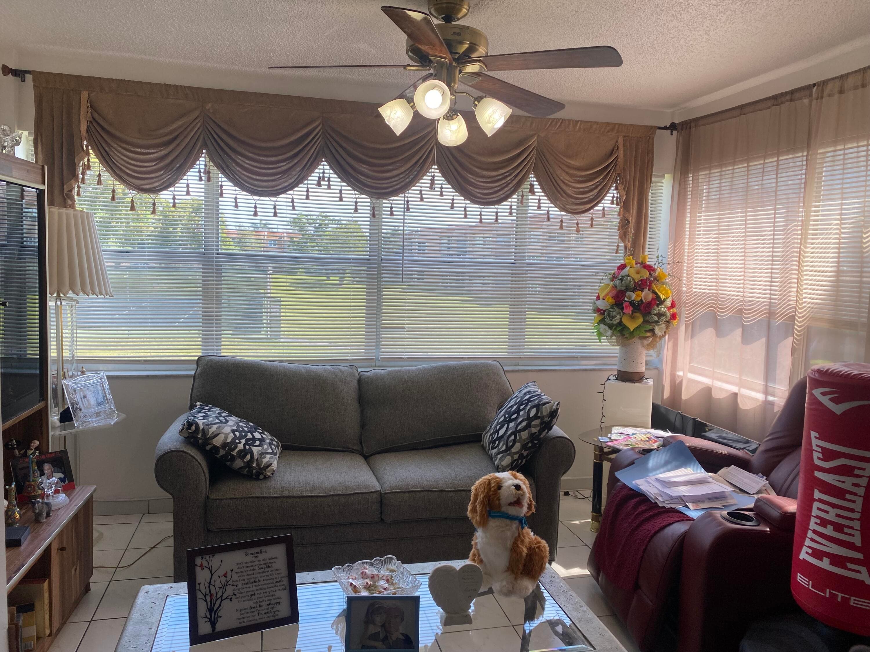 9821 Sunrise Lakes Boulevard 210, Sunrise, FL 33322 — photo 1 of 13